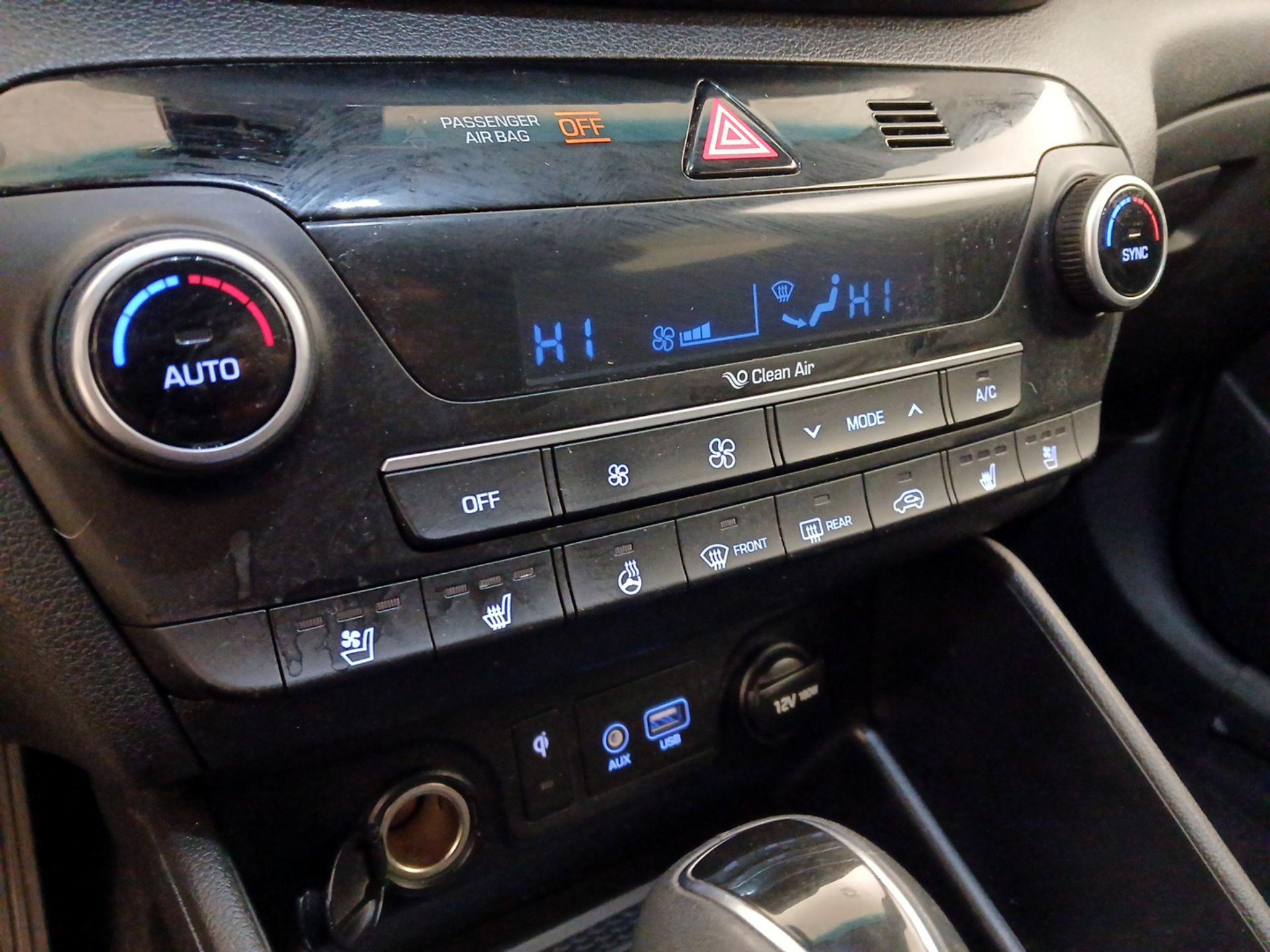 Thumbnail: 2021 Hyundai Tucson - 17