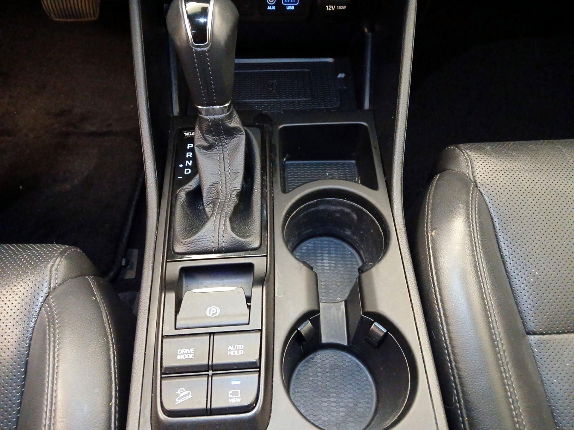 Thumbnail: 2021 Hyundai Tucson - 18