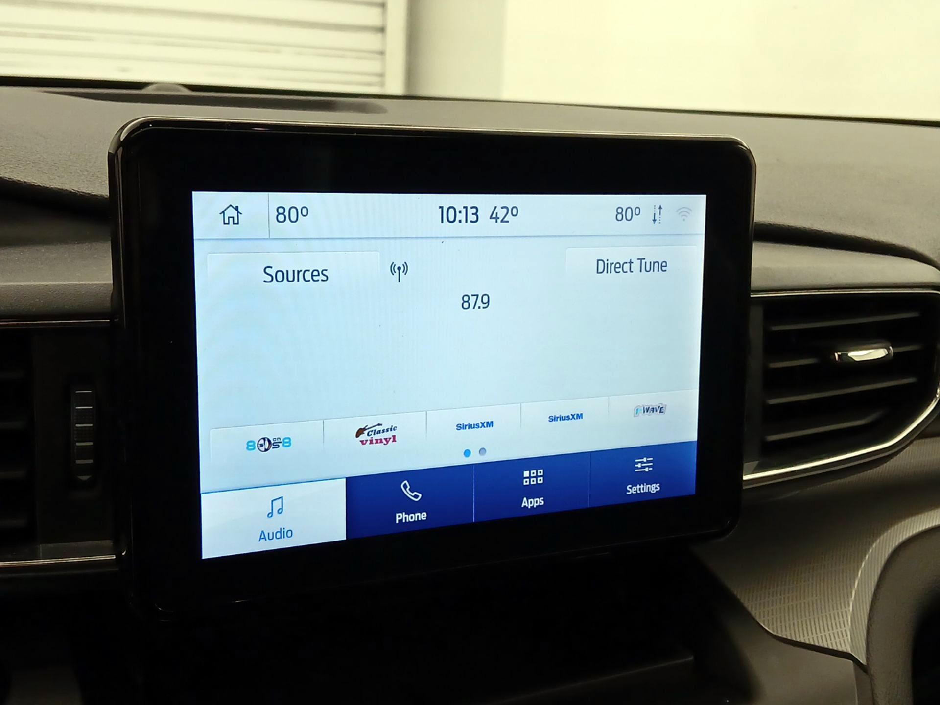 Thumbnail: 2020 Ford Explorer - 15