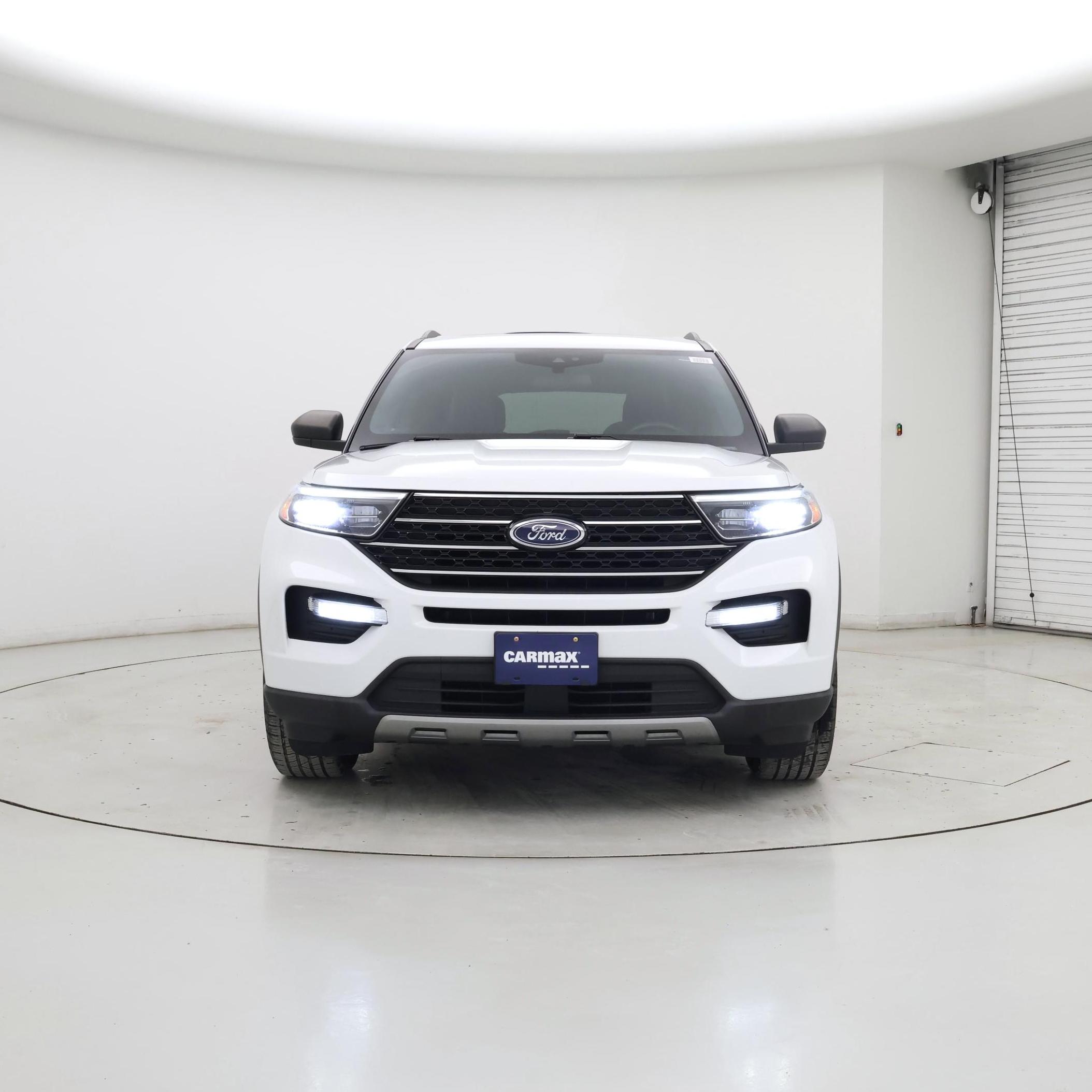 Thumbnail: 2020 Ford Explorer - 5