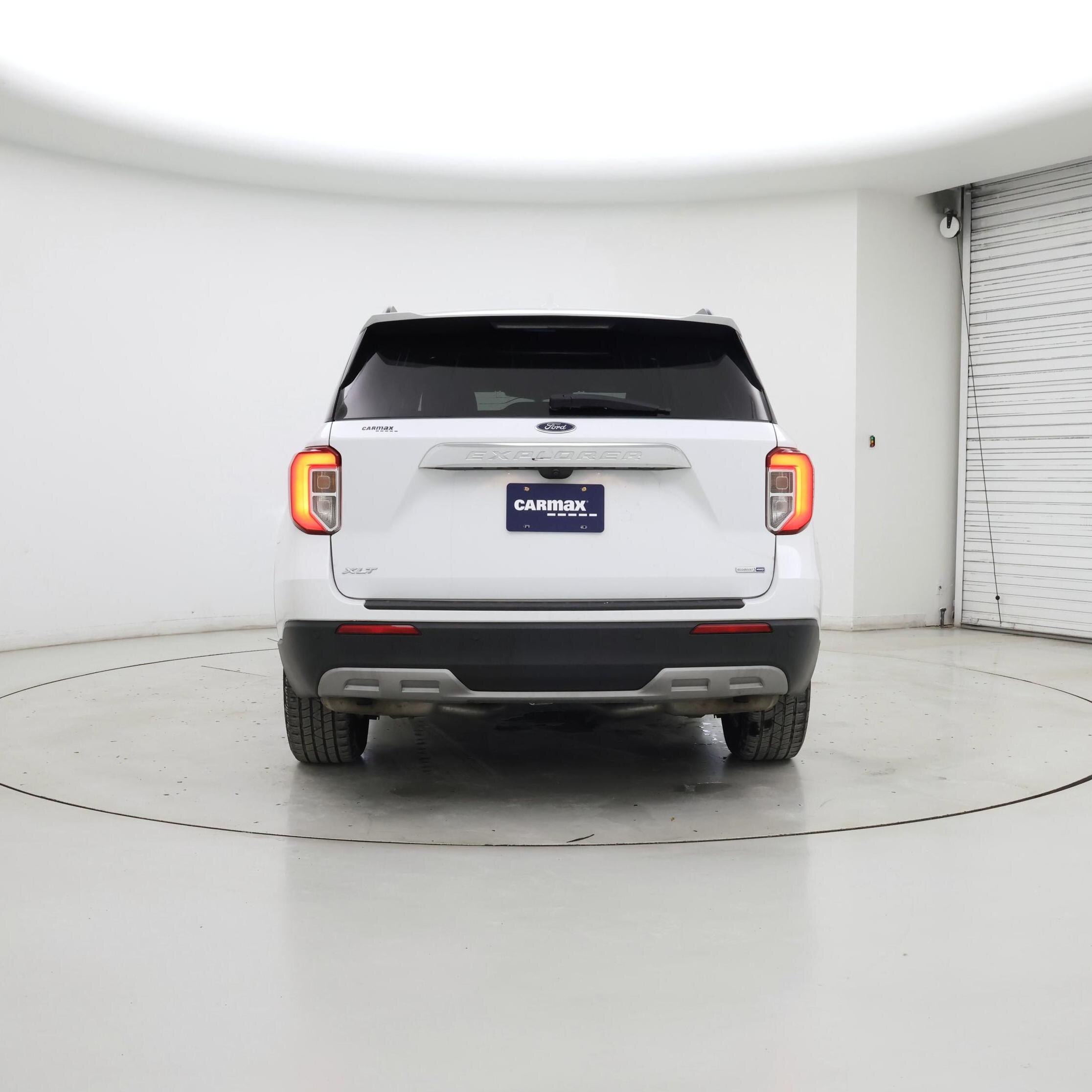 Thumbnail: 2020 Ford Explorer - 6