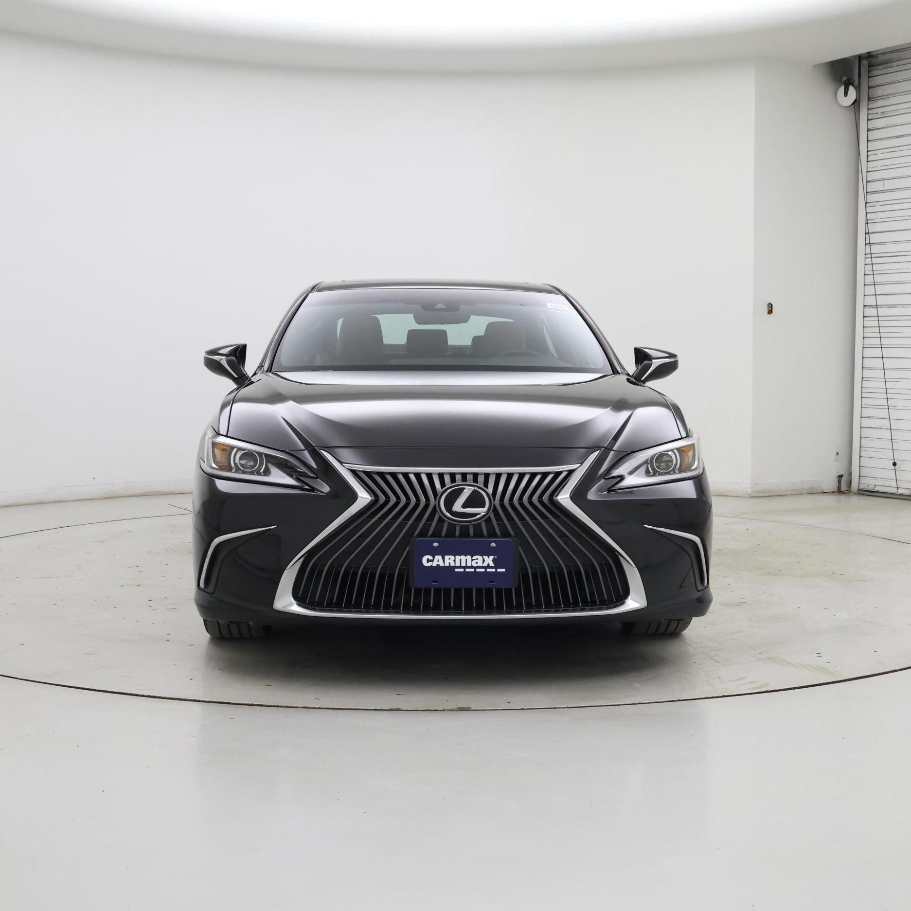 Thumbnail: 2021 Lexus ES - 5
