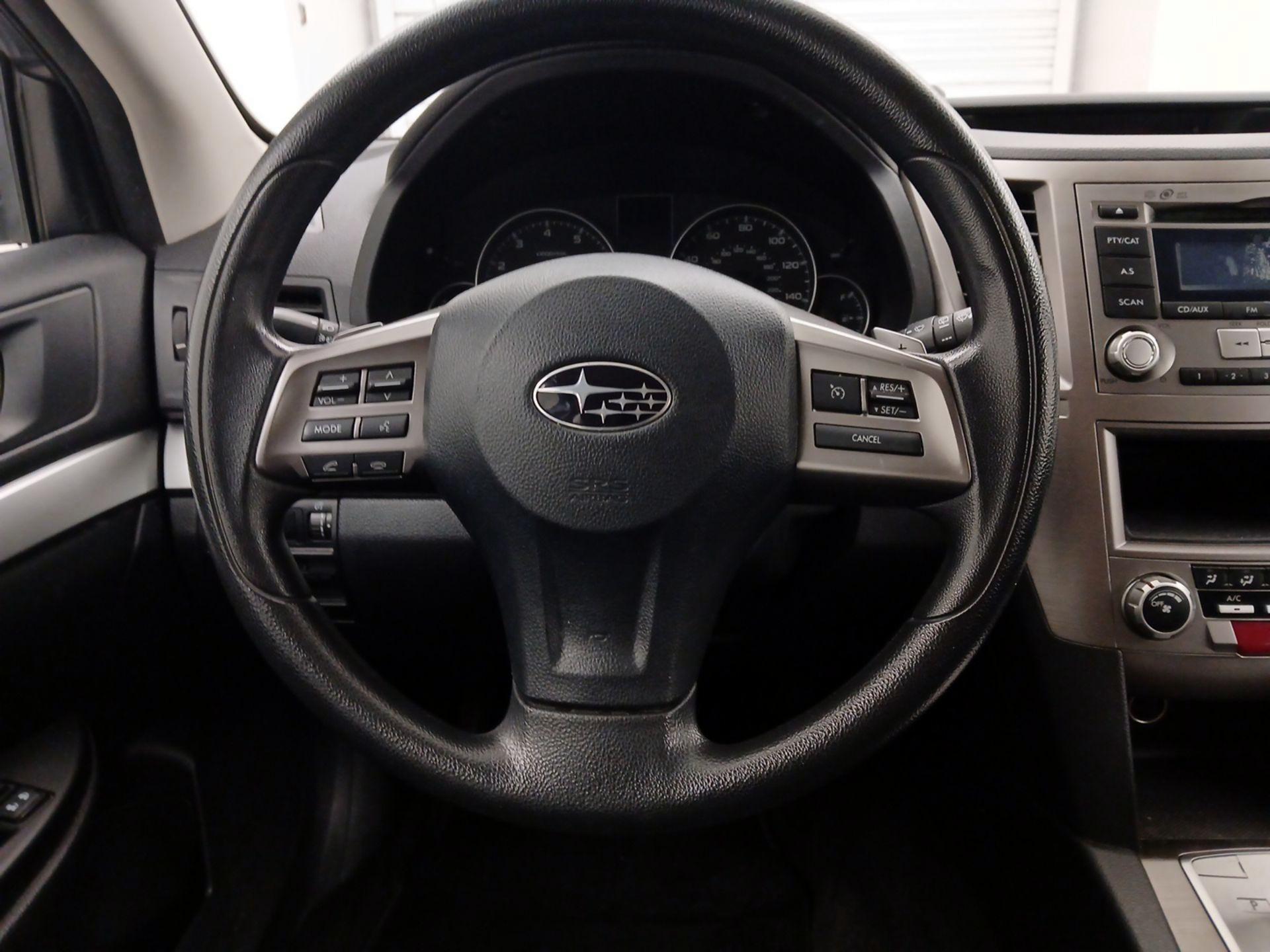 Thumbnail: 2014 Subaru Outback - 10