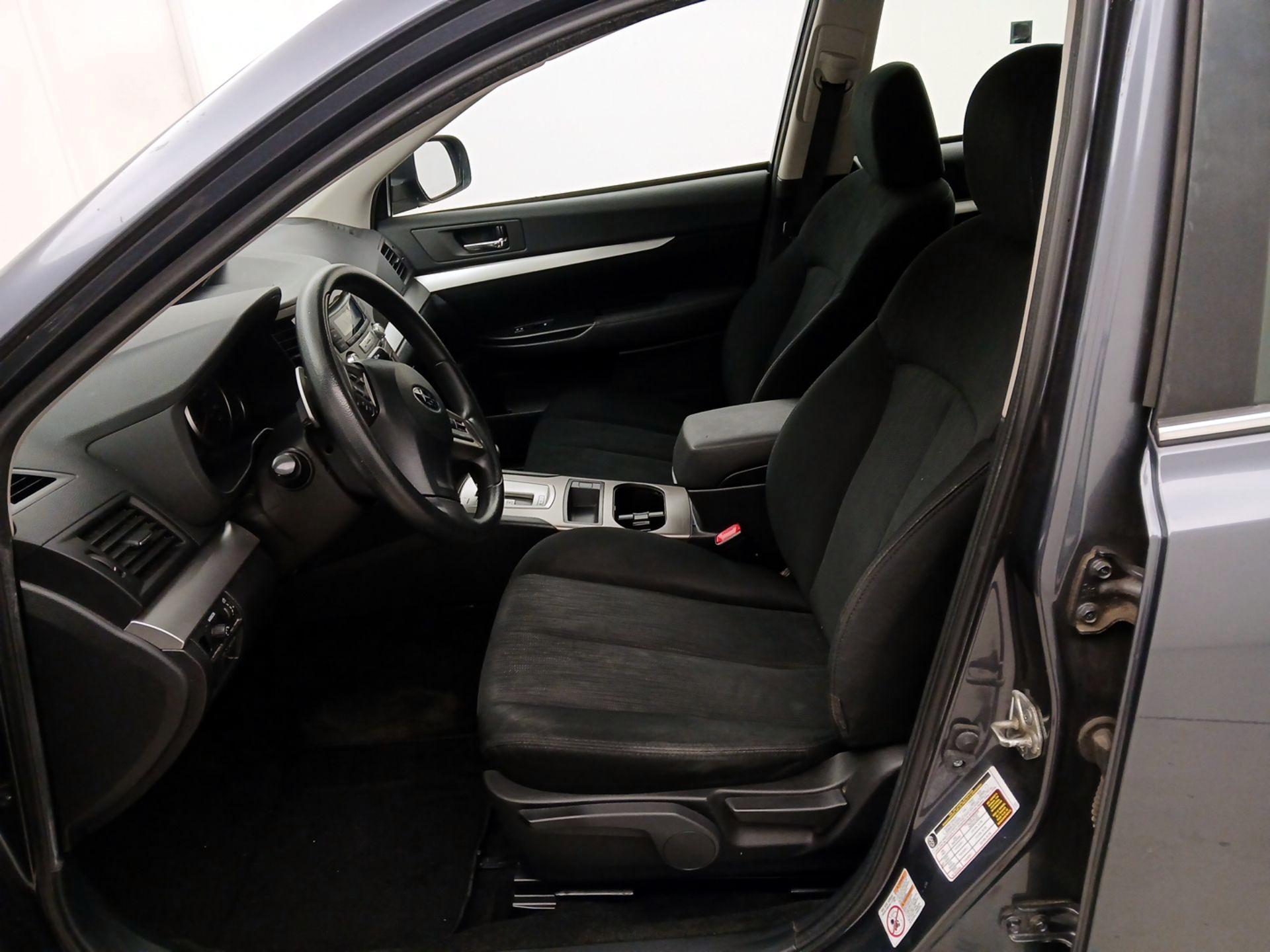 Thumbnail: 2014 Subaru Outback - 11