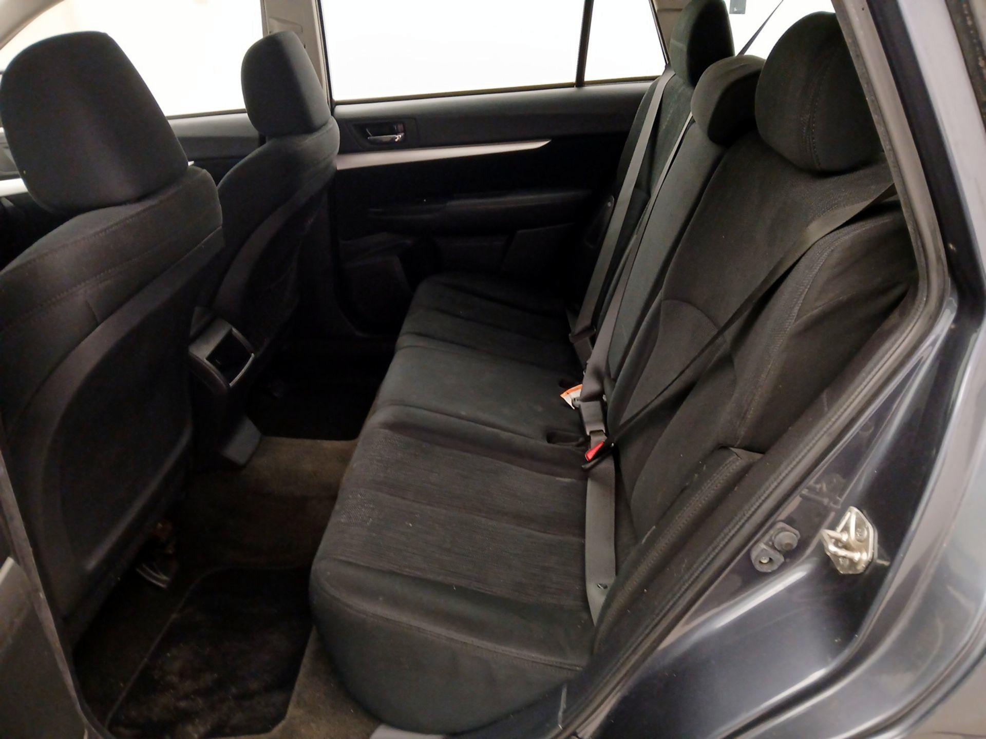 Thumbnail: 2014 Subaru Outback - 18