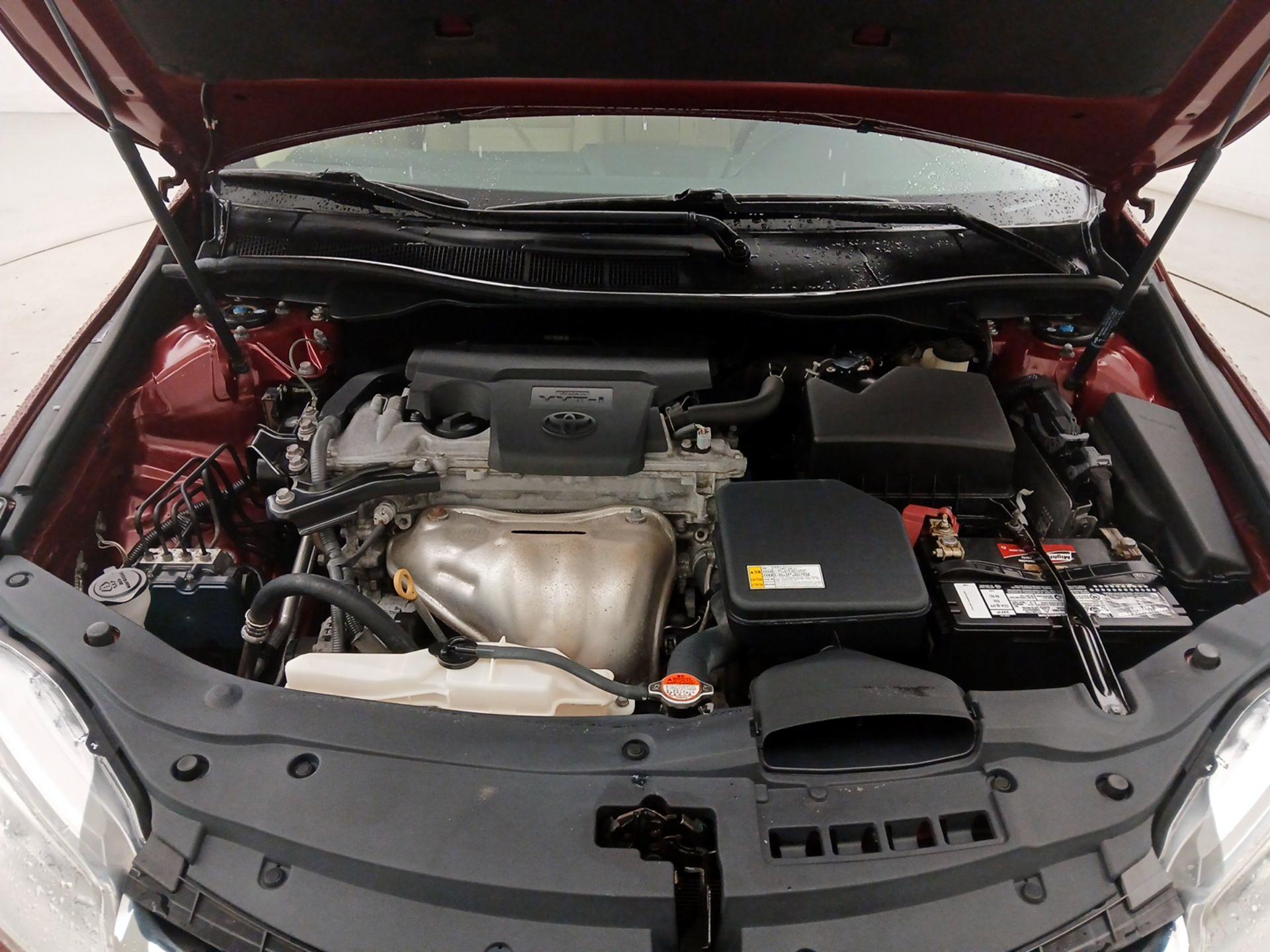 Thumbnail: 2016 Toyota Camry - 20