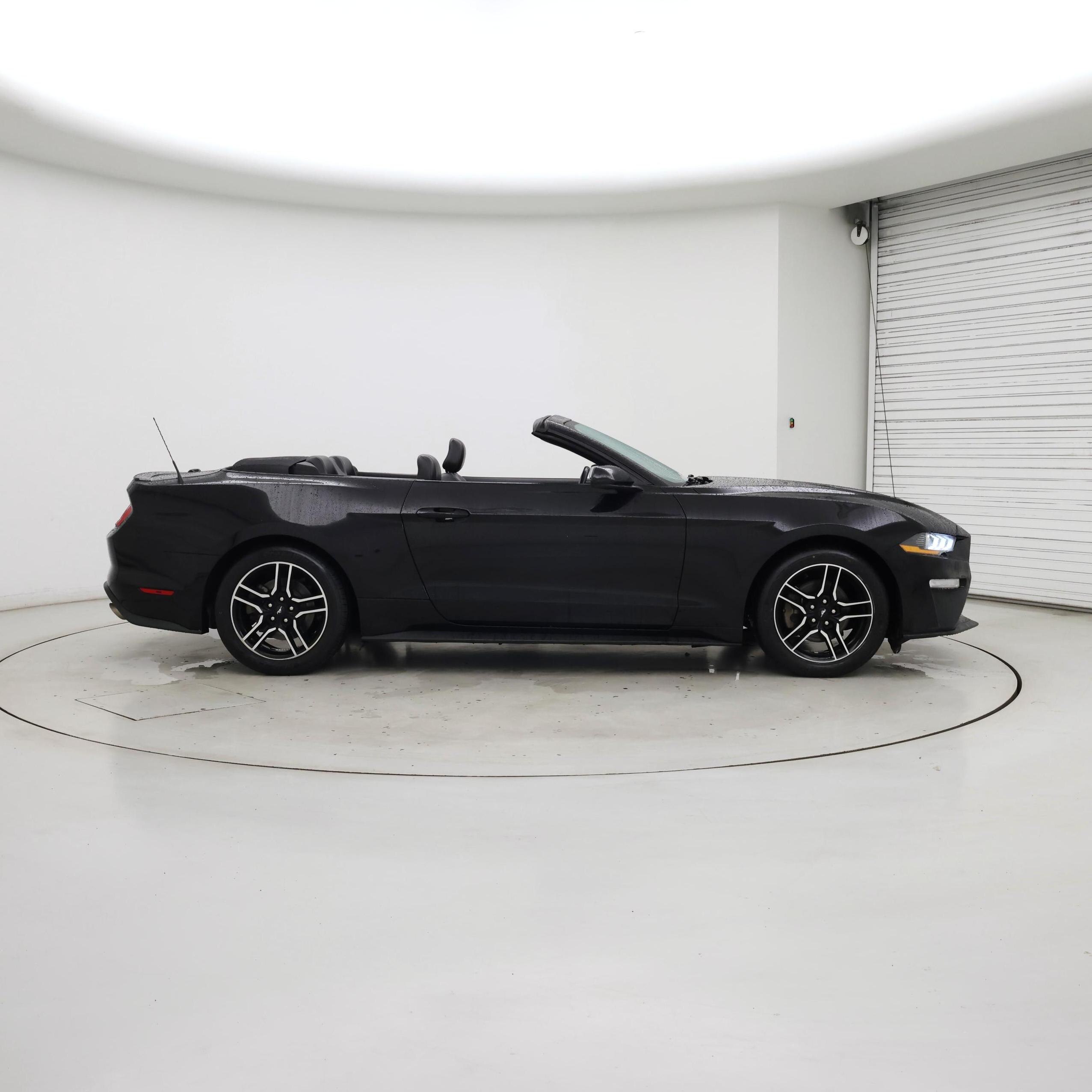 Thumbnail: 2021 Ford Mustang - 7