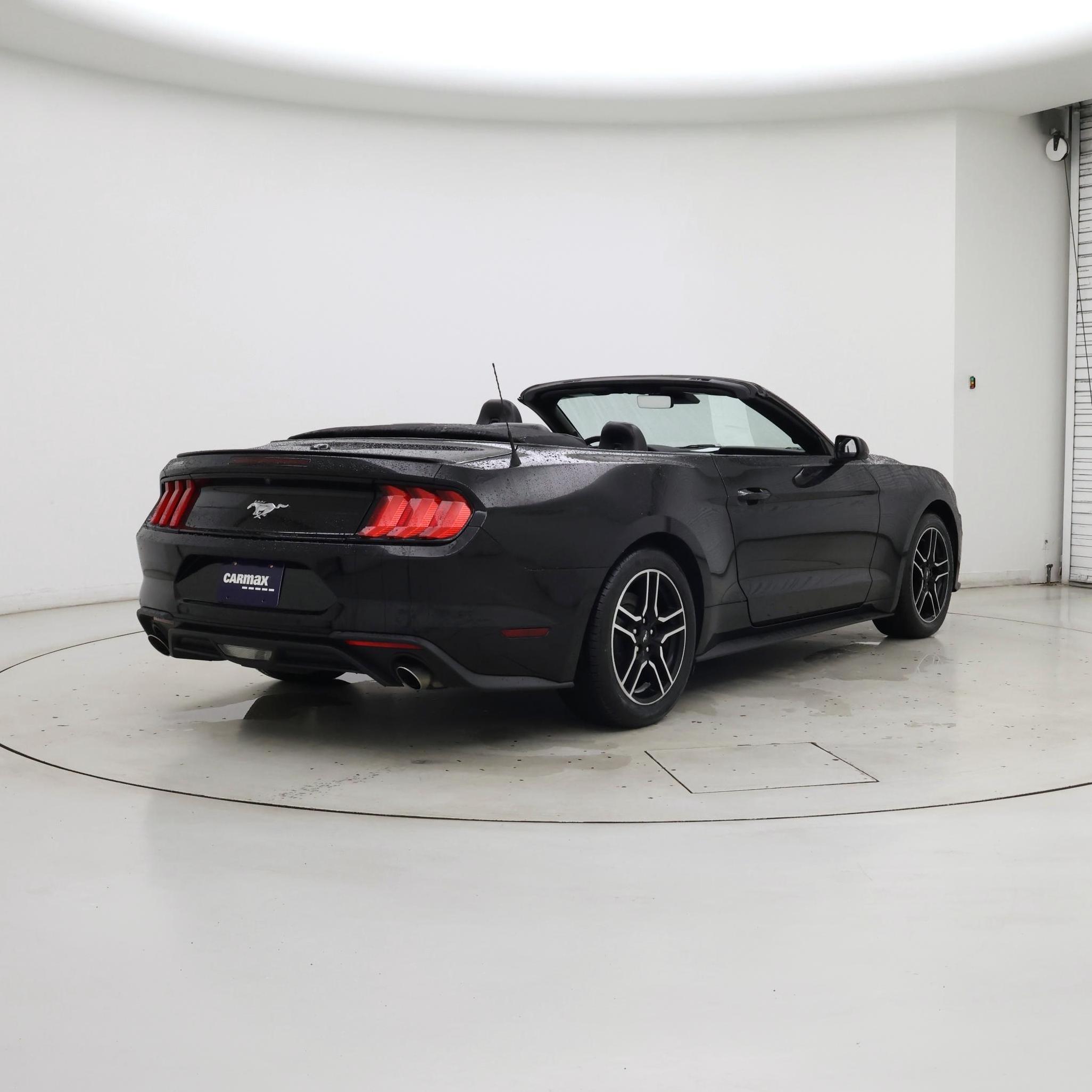 Thumbnail: 2021 Ford Mustang - 8