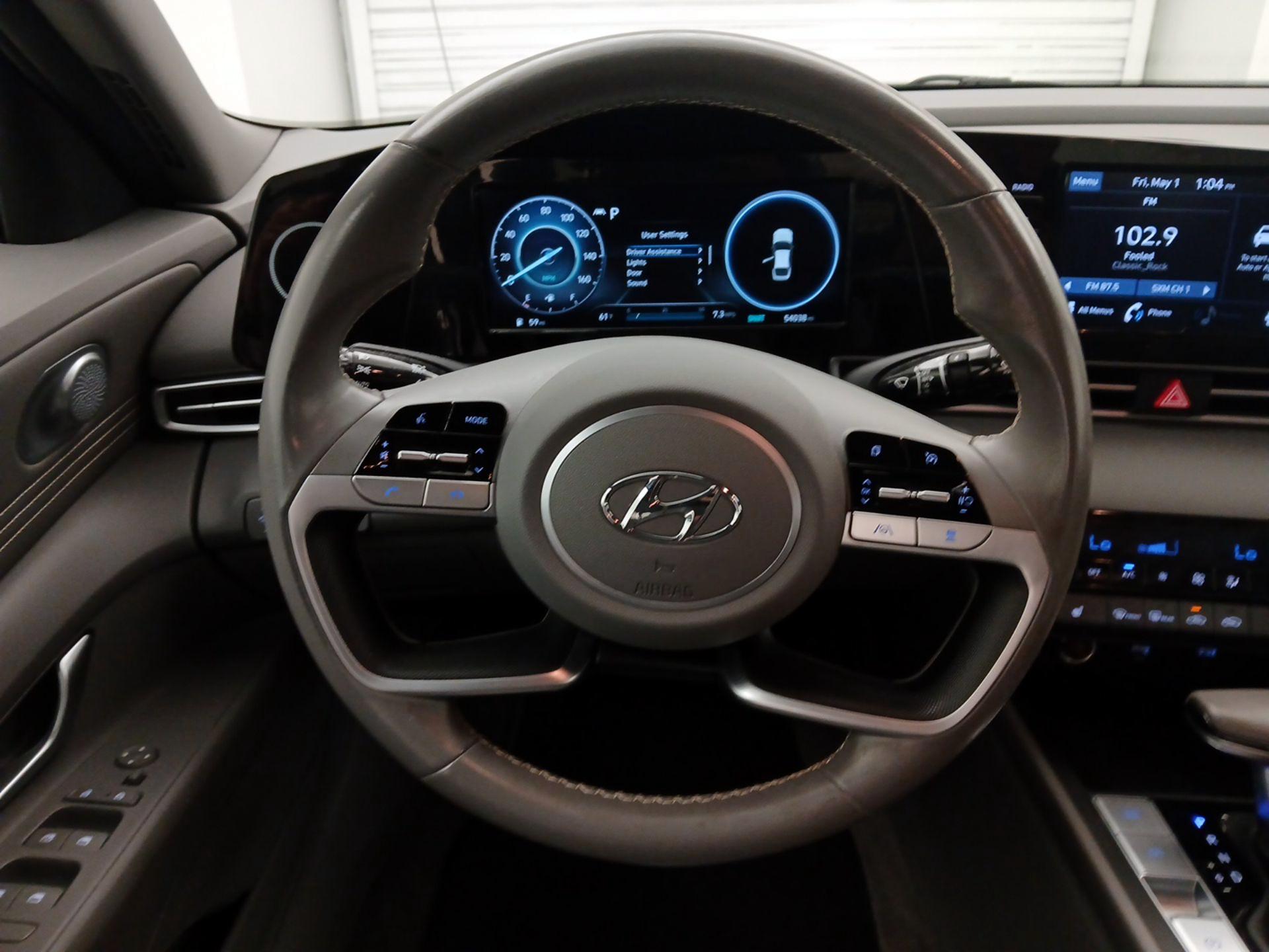 Thumbnail: 2021 Hyundai Elantra - 10