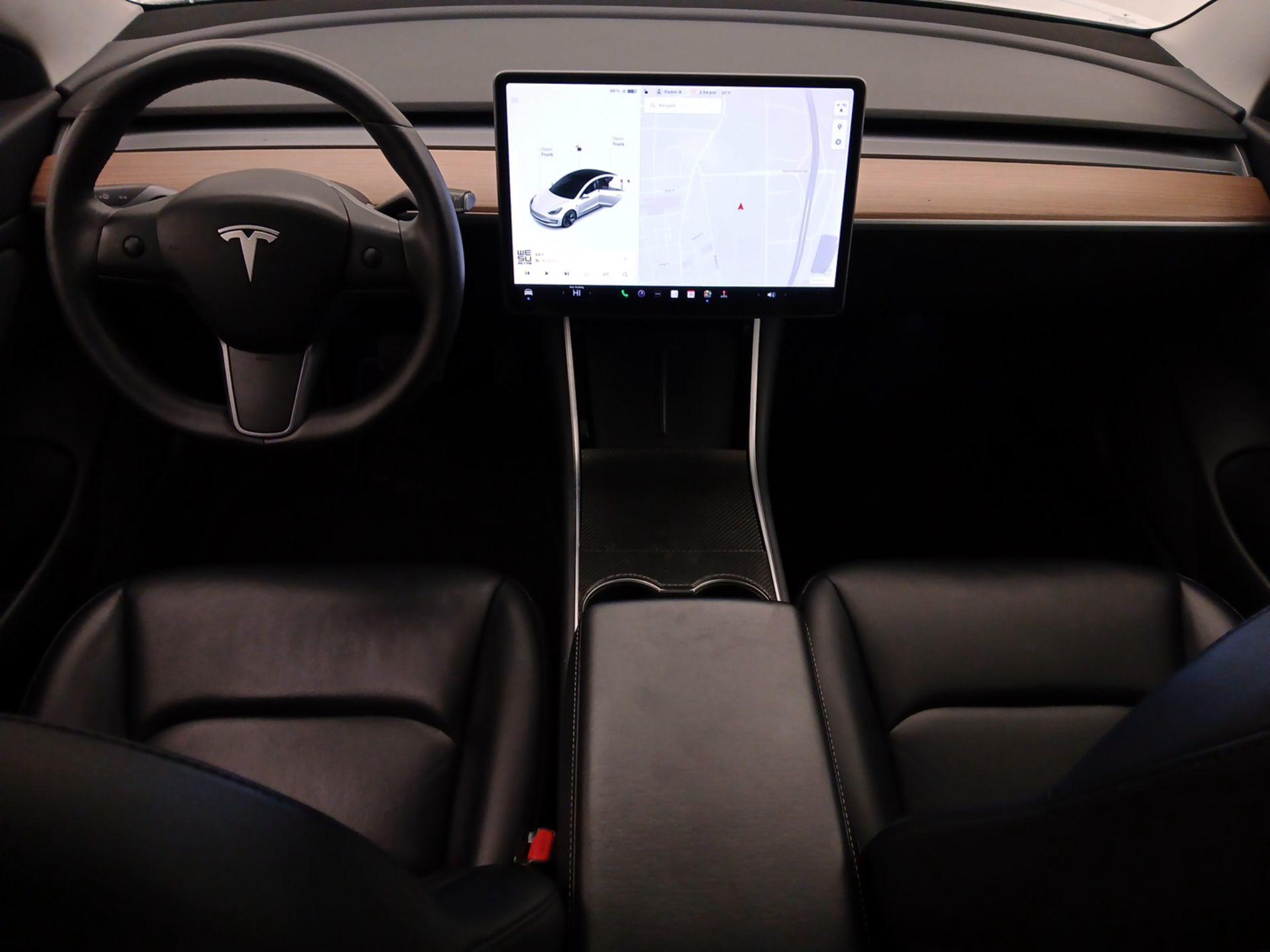 Thumbnail: 2019 Tesla Model 3 - 9