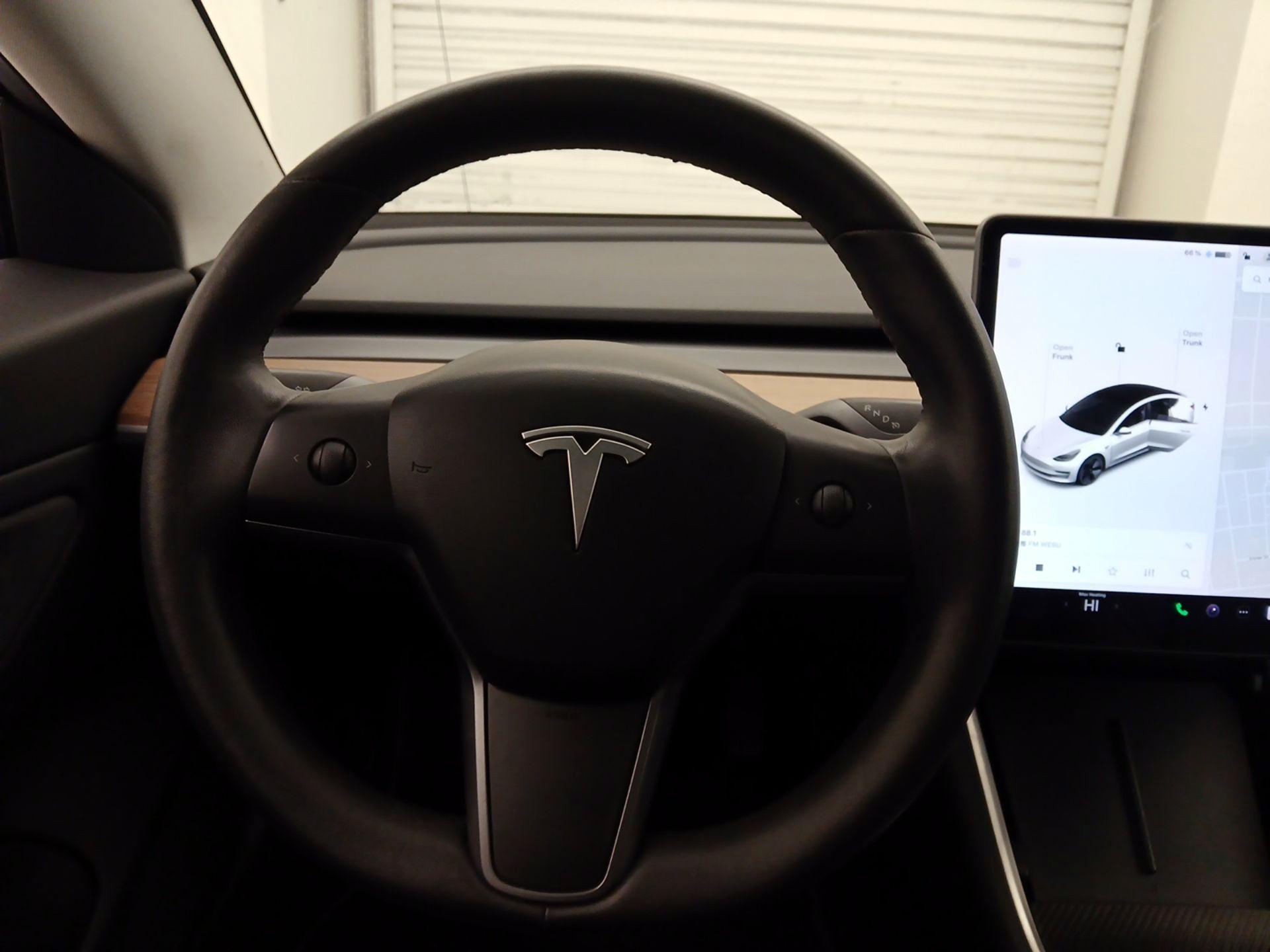 Thumbnail: 2019 Tesla Model 3 - 10