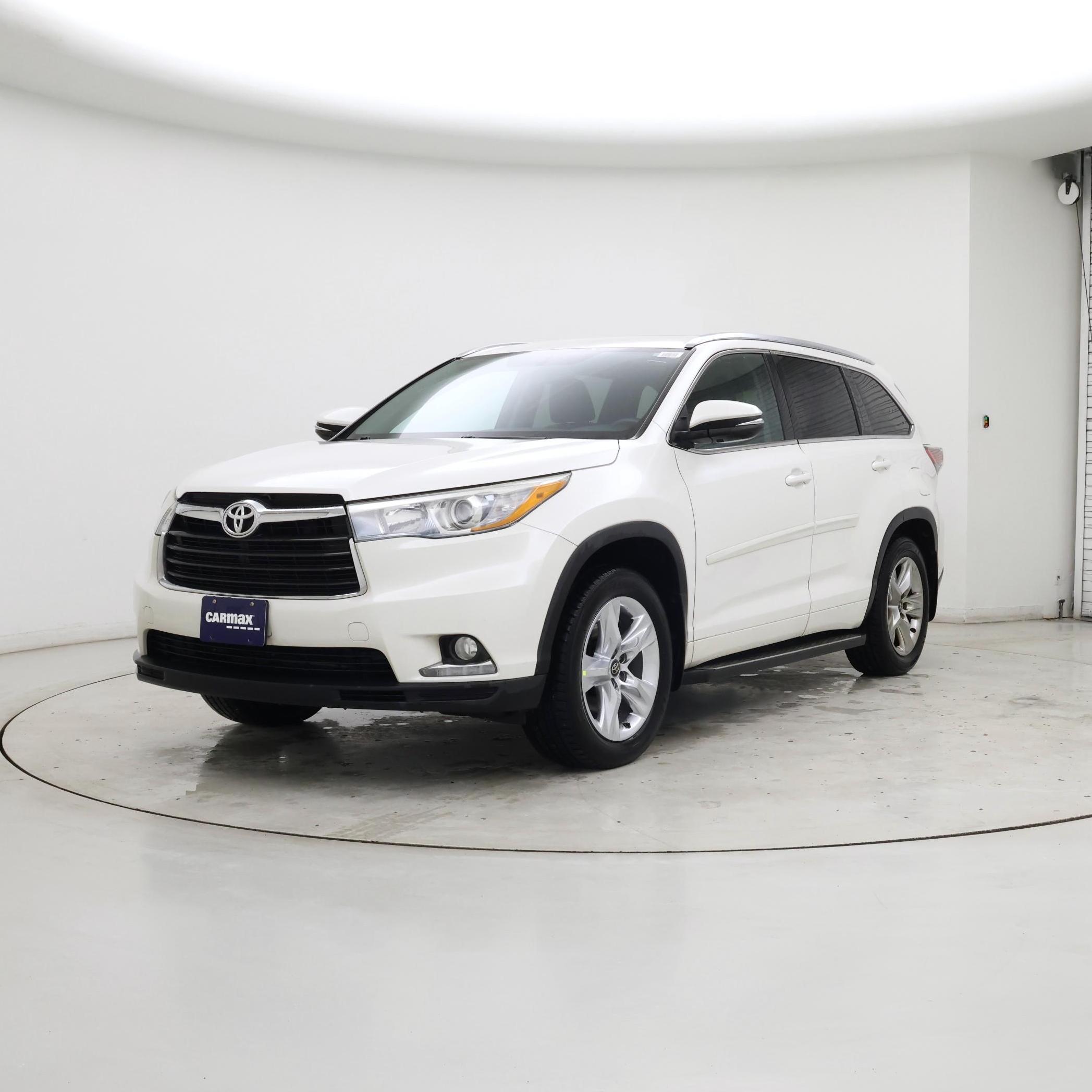 Thumbnail: 2016 Toyota Highlander - 4