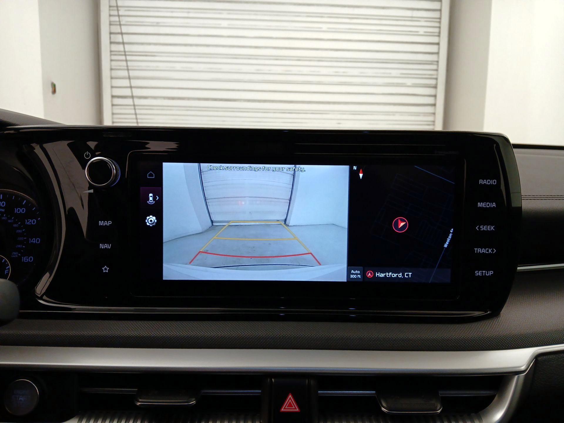 Thumbnail: 2022 Kia K5 - 15