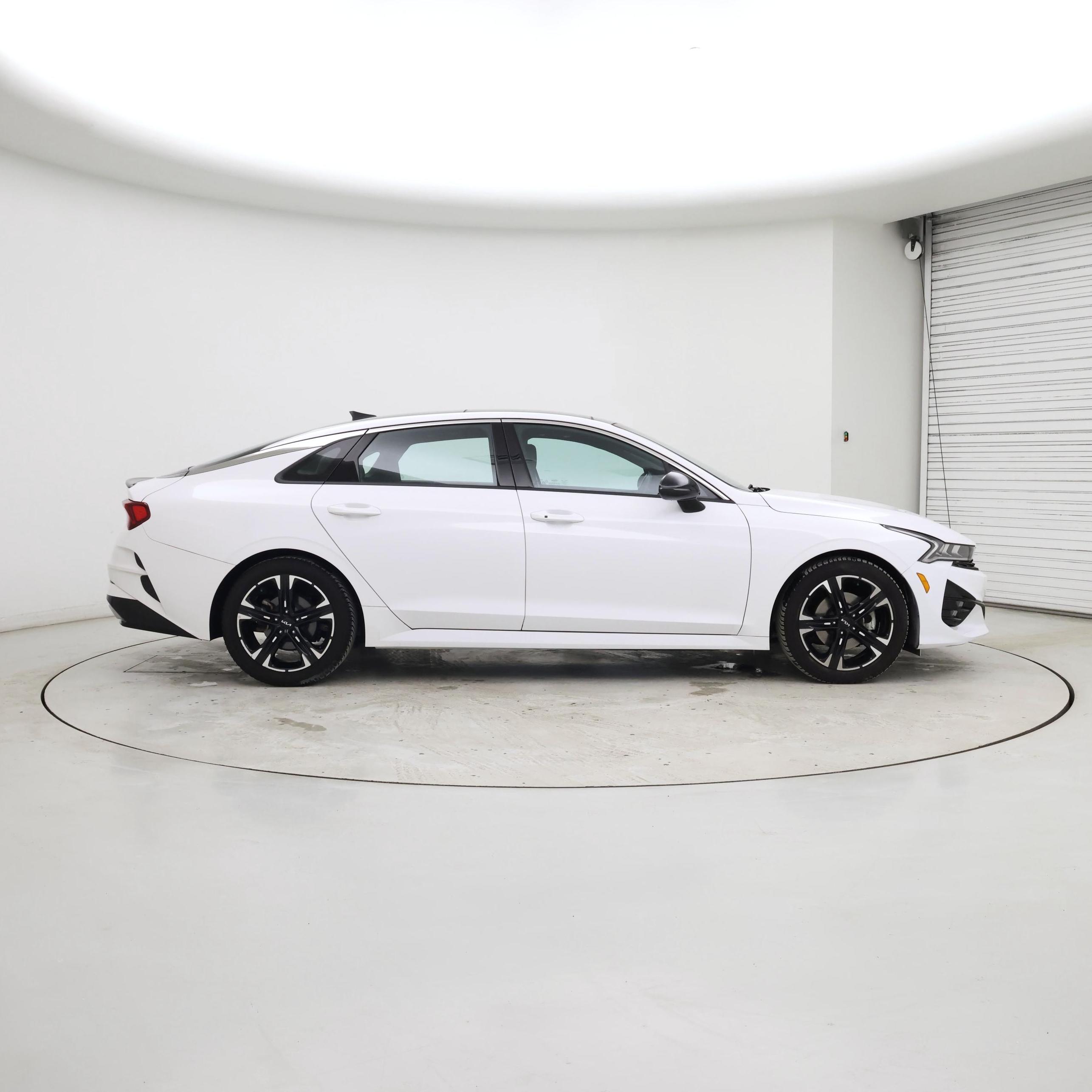 Thumbnail: 2022 Kia K5 - 7