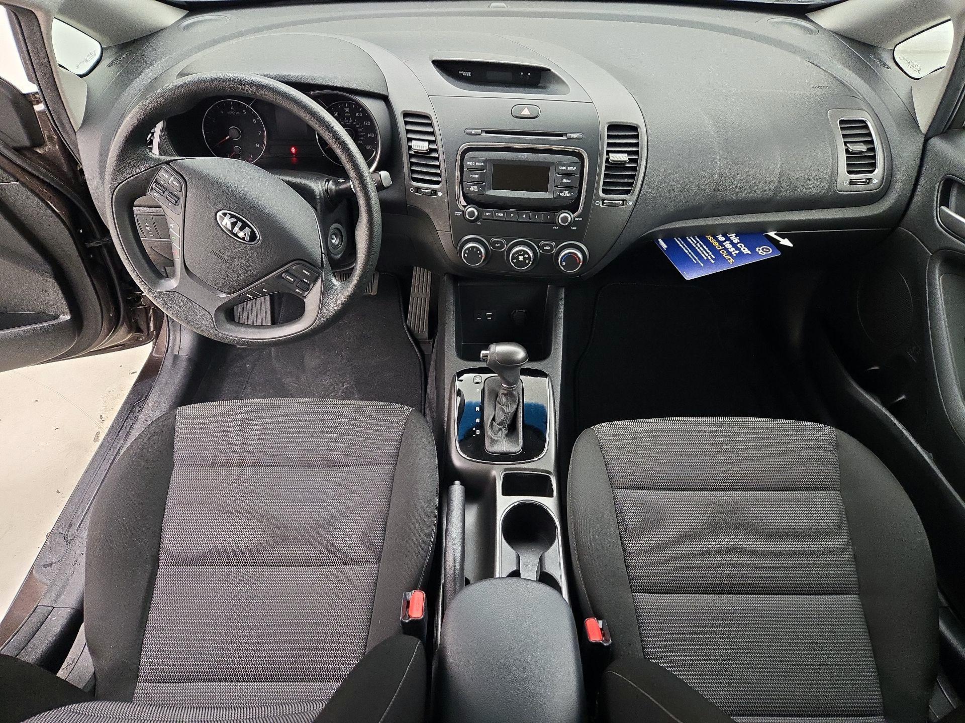 Thumbnail: 2018 Kia Forte - 9