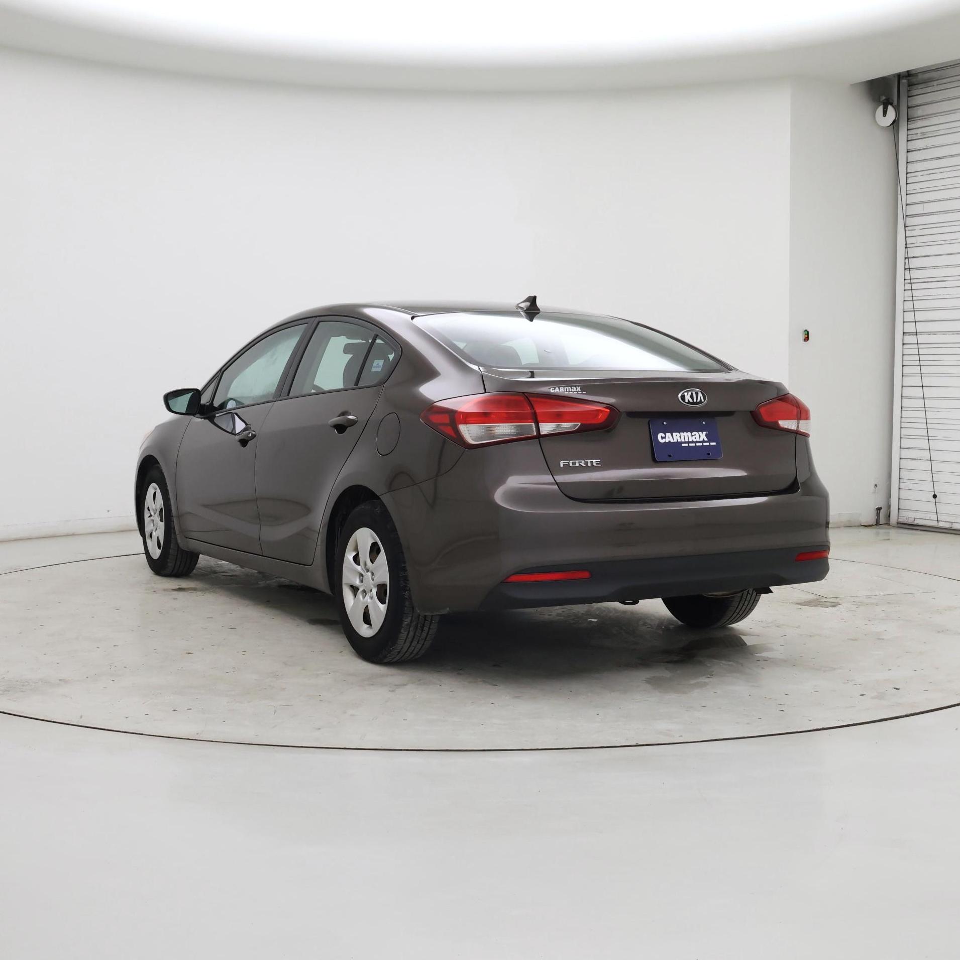 Thumbnail: 2018 Kia Forte - 2