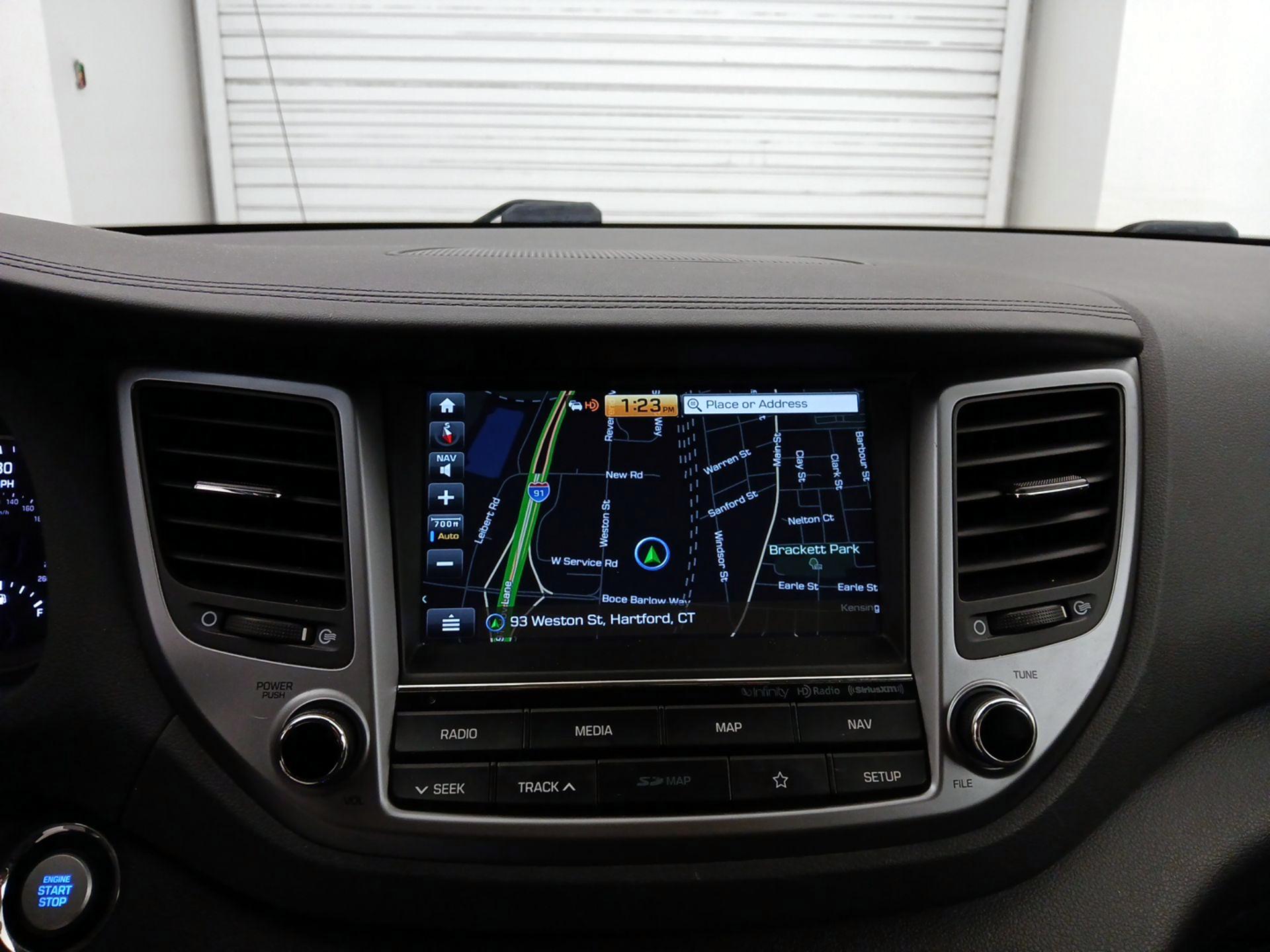 Thumbnail: 2018 Hyundai Tucson - 14