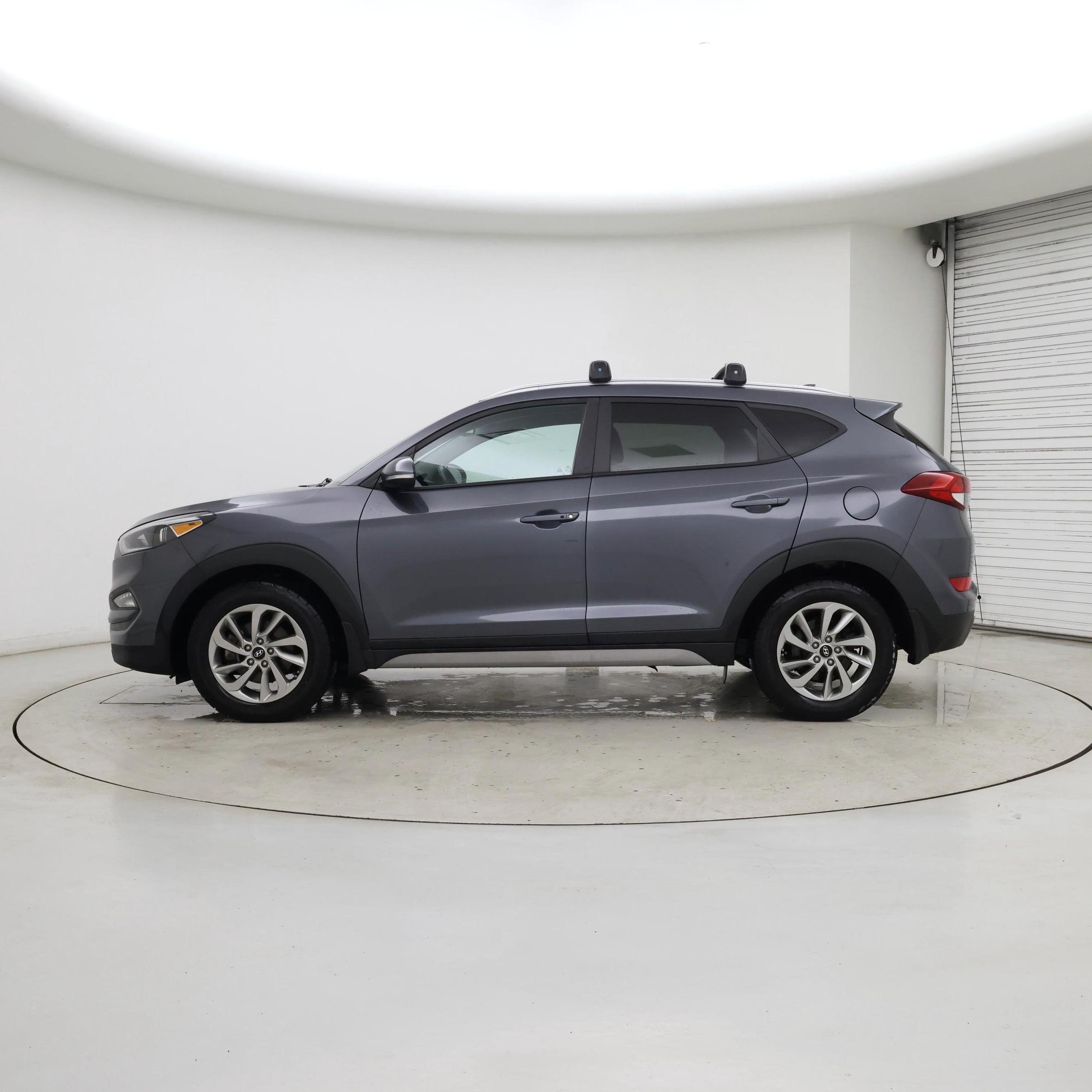 Thumbnail: 2018 Hyundai Tucson - 3