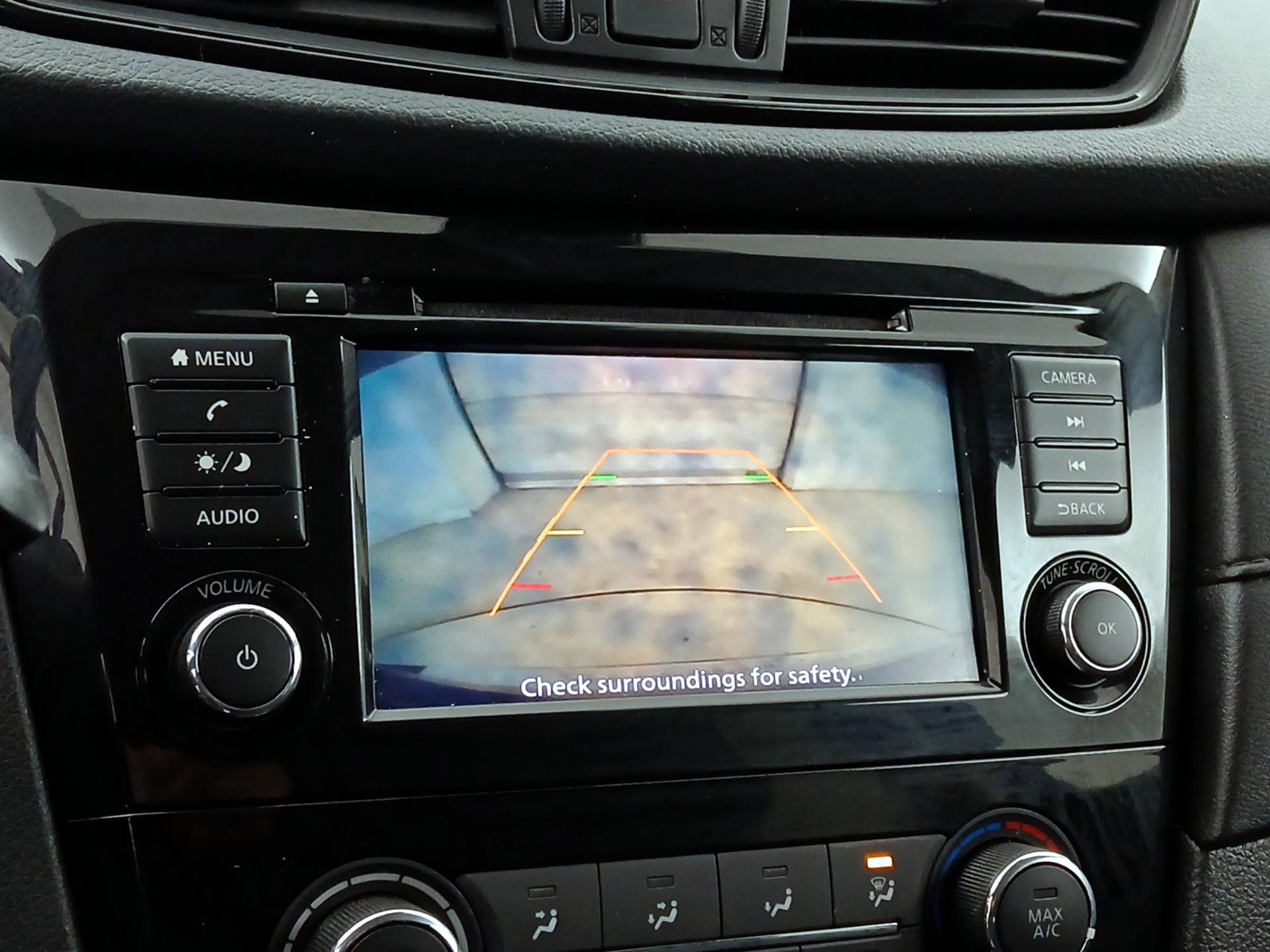 Thumbnail: 2019 Nissan Rogue - 14