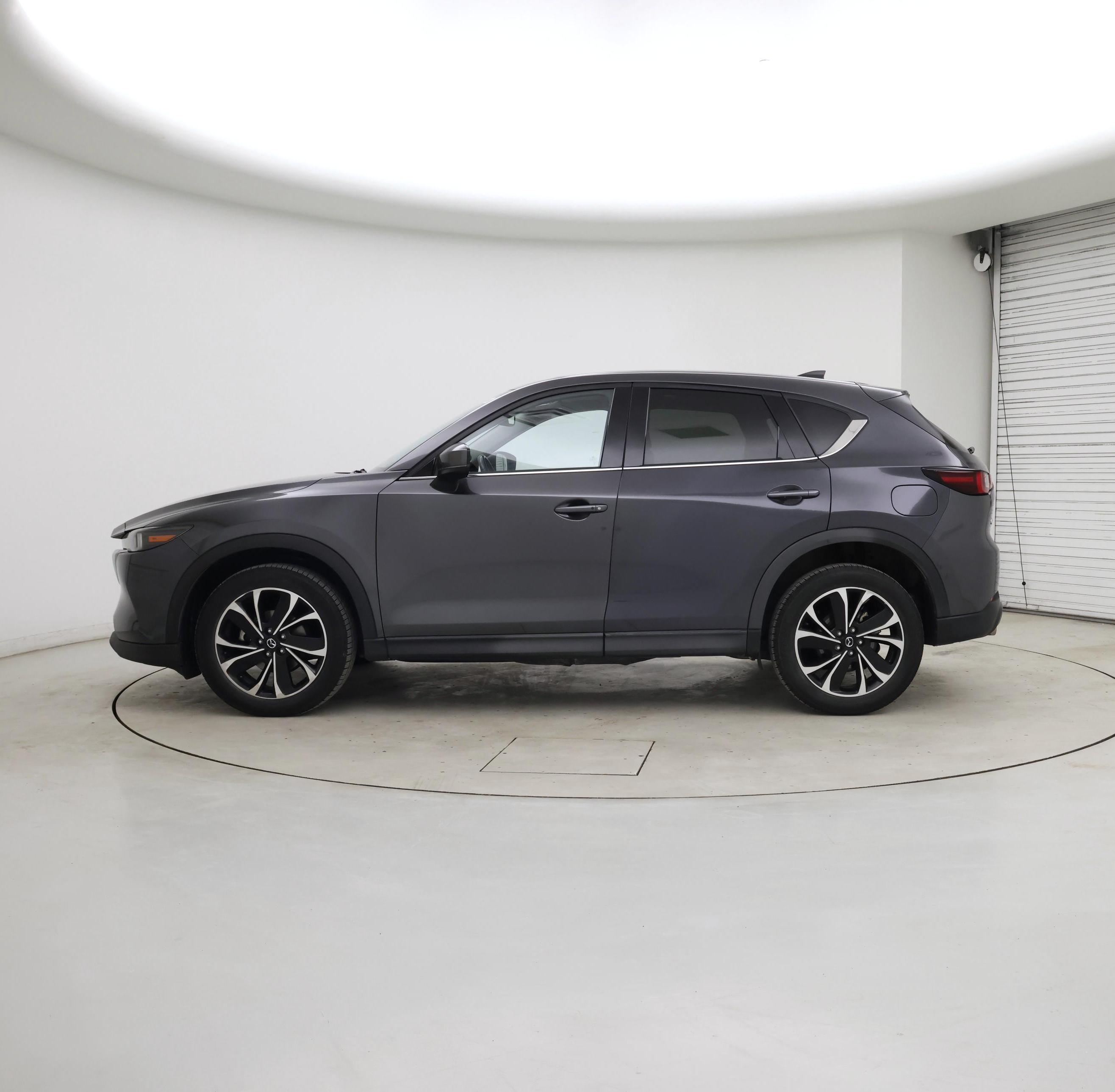 Thumbnail: 2022 Mazda CX-5 - 3