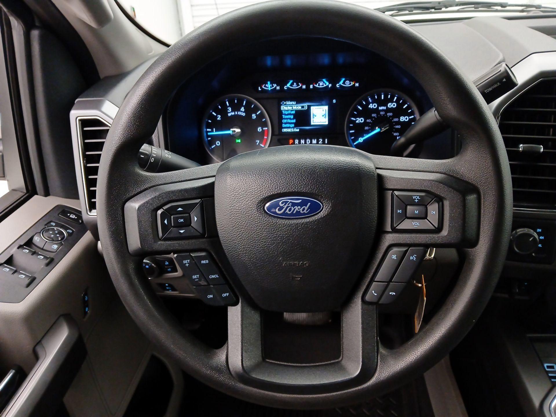 Thumbnail: 2019 Ford F-250 - 10