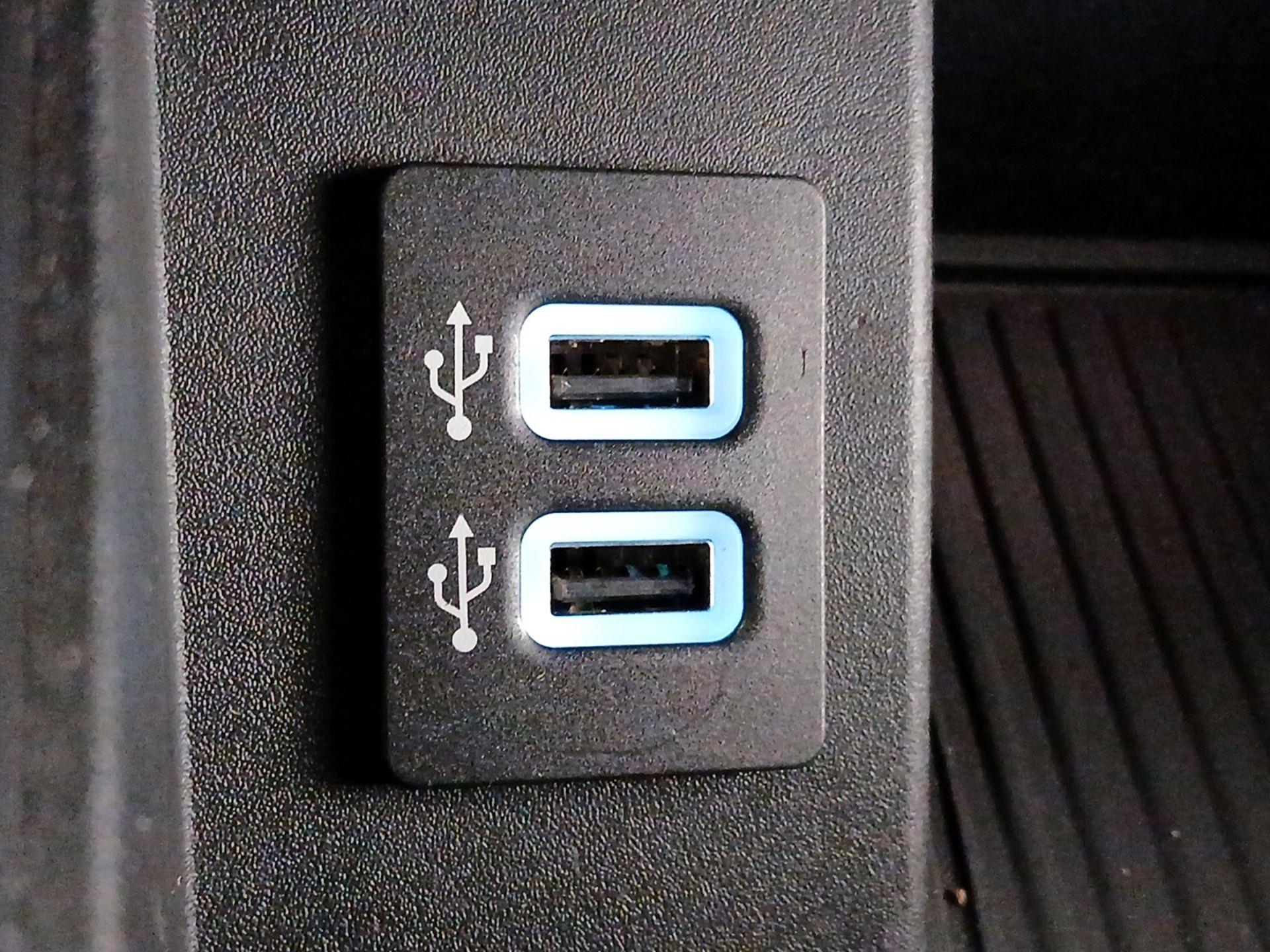 Thumbnail: 2019 Ford F-250 - 18