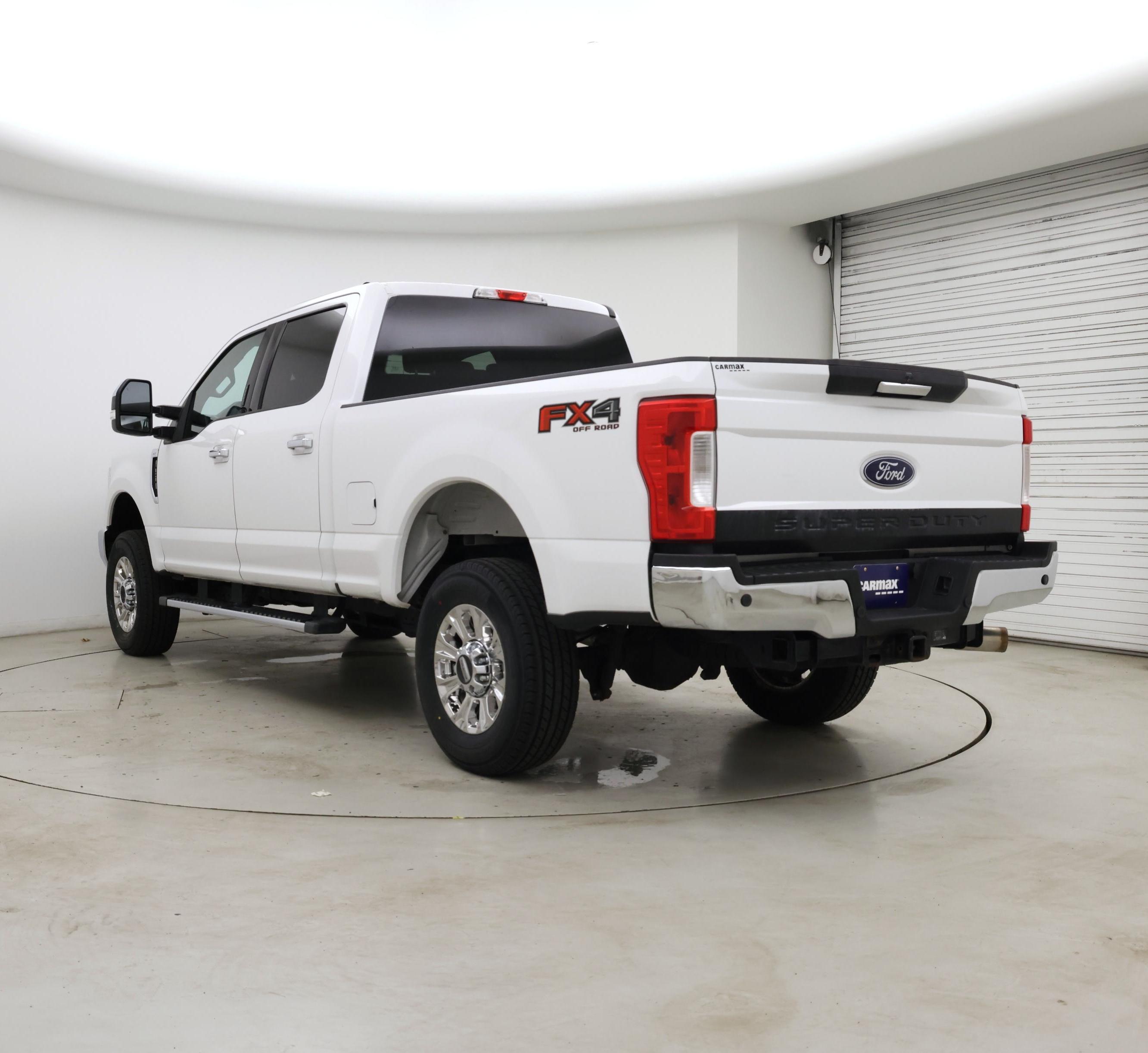 Thumbnail: 2019 Ford F-250 - 2