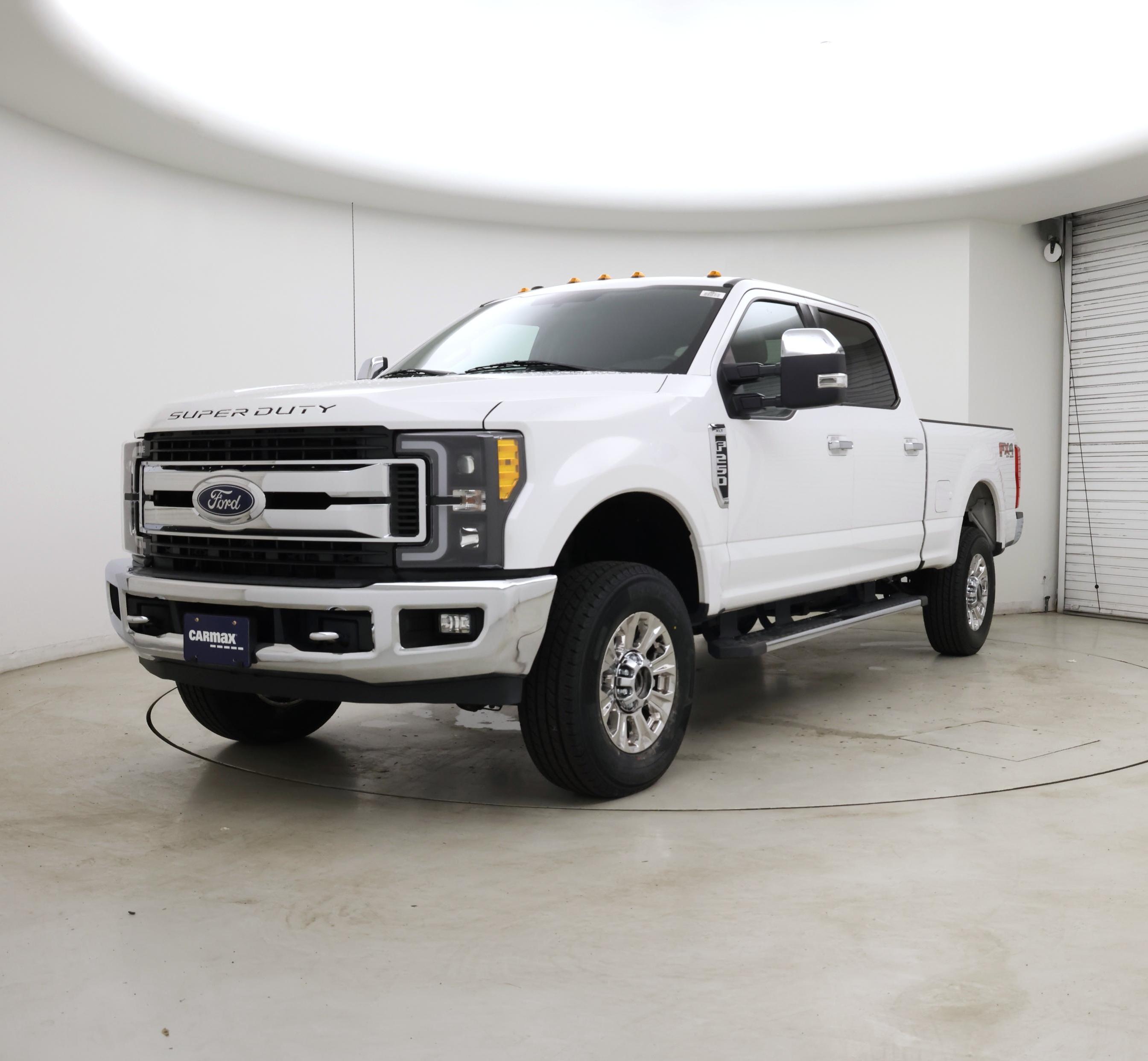 Thumbnail: 2019 Ford F-250 - 4
