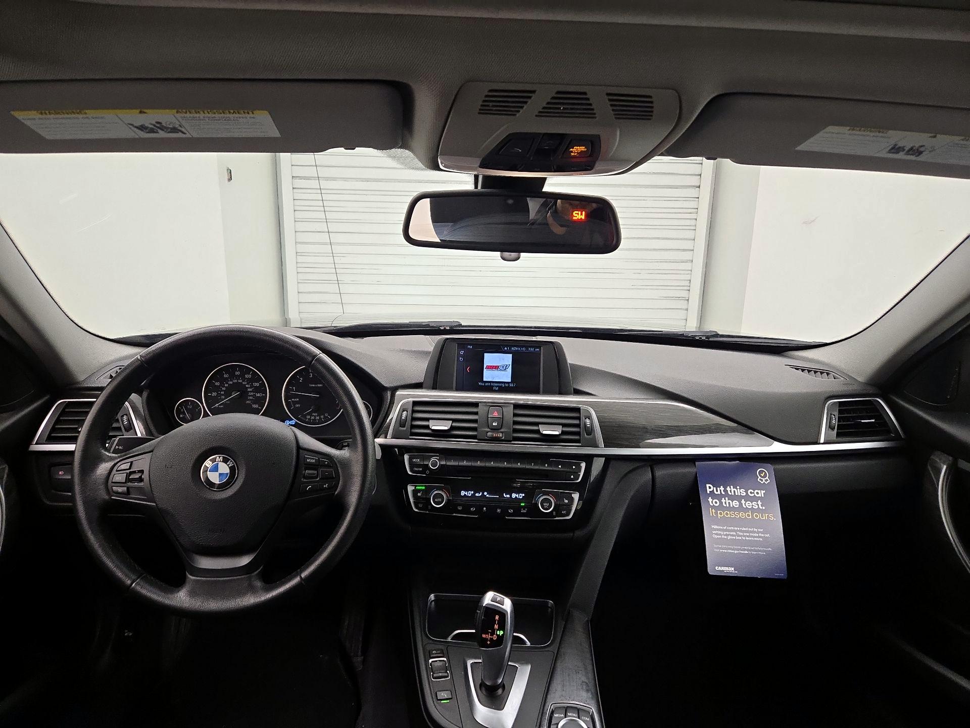 Thumbnail: 2018 BMW 3 Series - 9