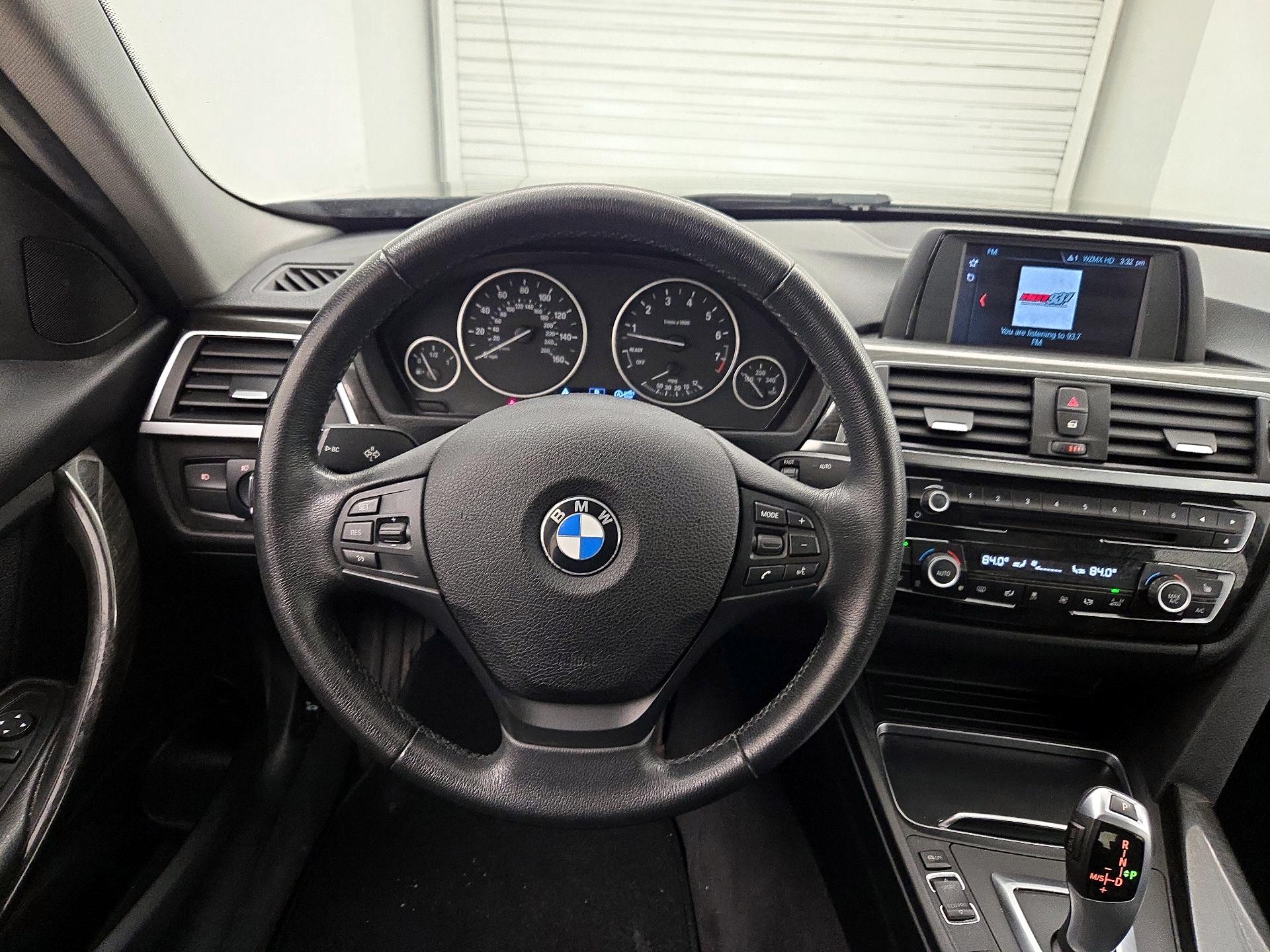 Thumbnail: 2018 BMW 3 Series - 10