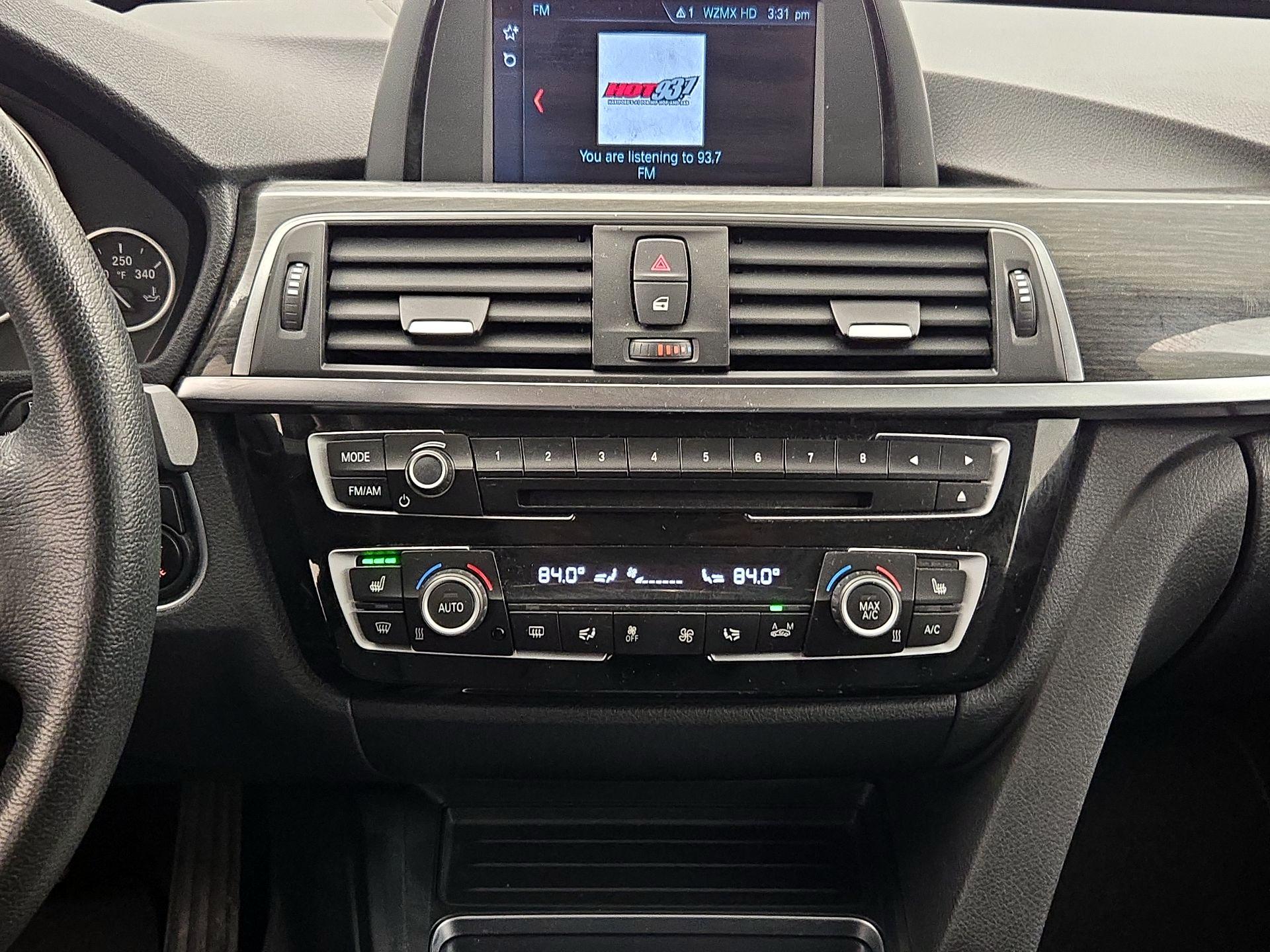 Thumbnail: 2018 BMW 3 Series - 16