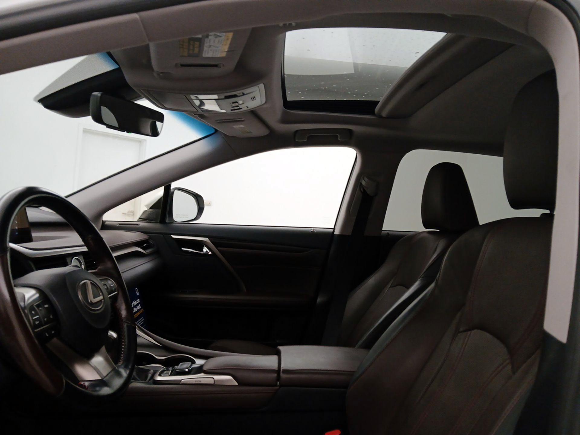 Thumbnail: 2017 Lexus RX - 20