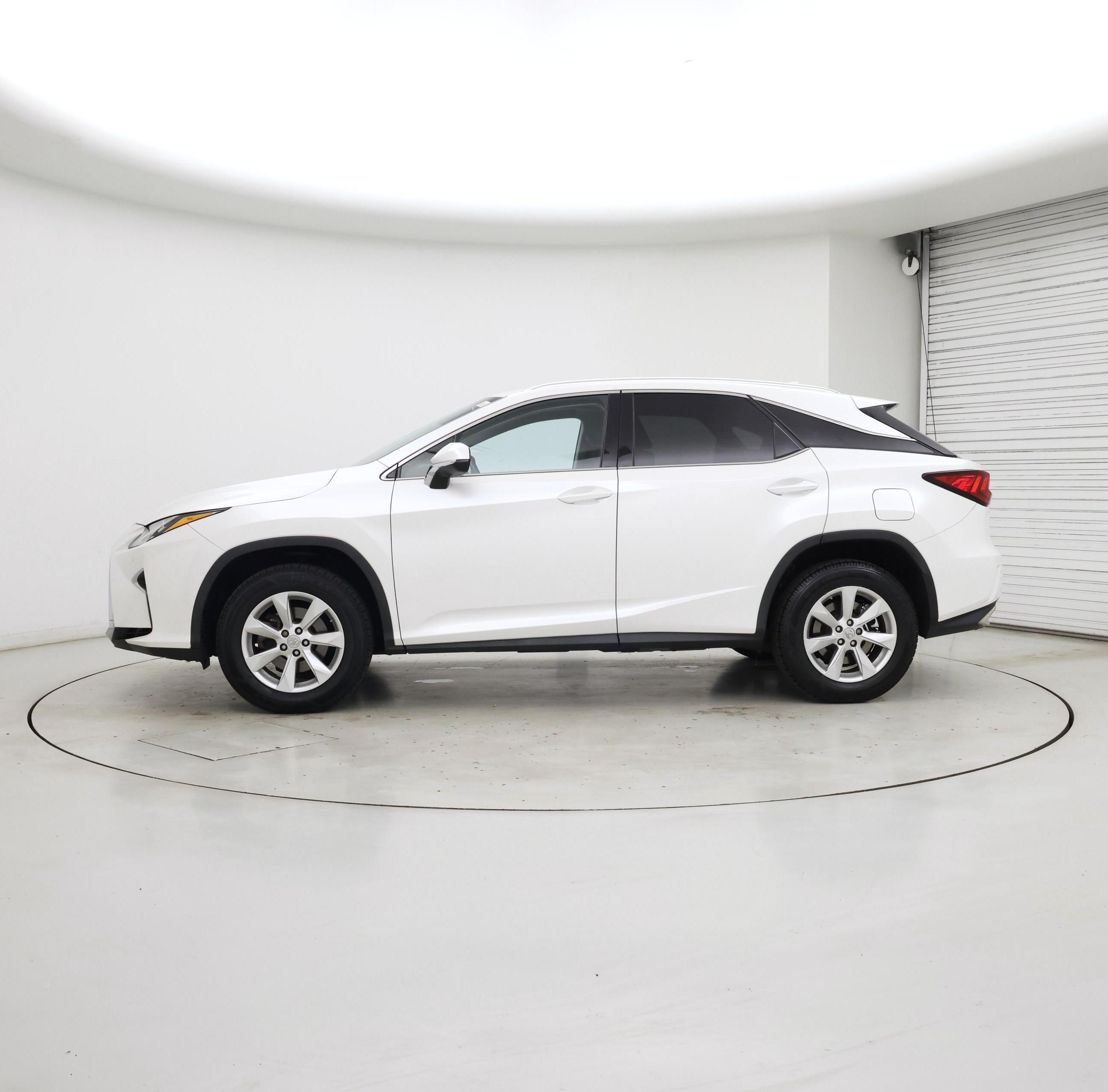 Thumbnail: 2017 Lexus RX - 3