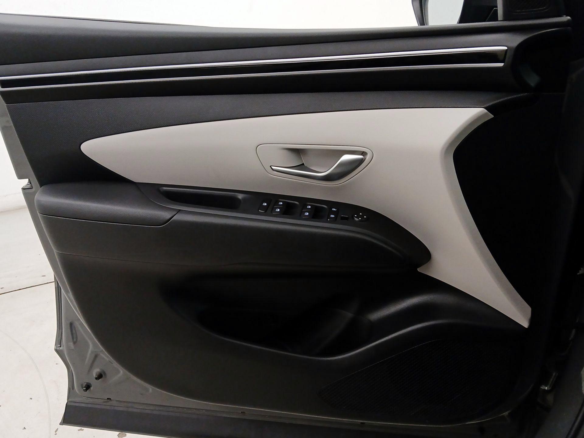 Thumbnail: 2024 Hyundai Tucson - 12