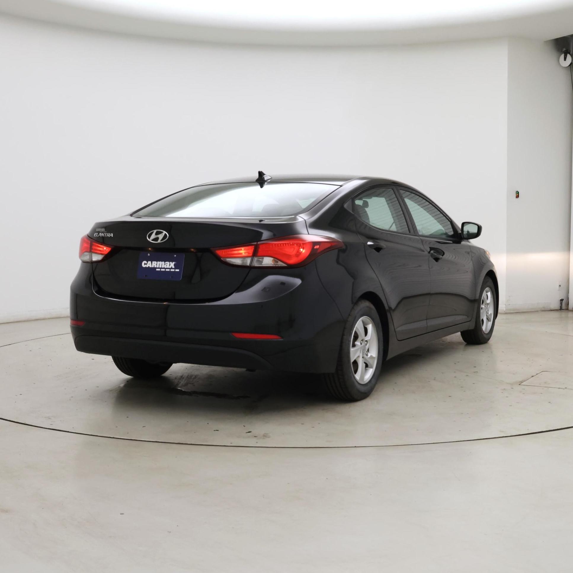 Thumbnail: 2014 Hyundai Elantra - 8