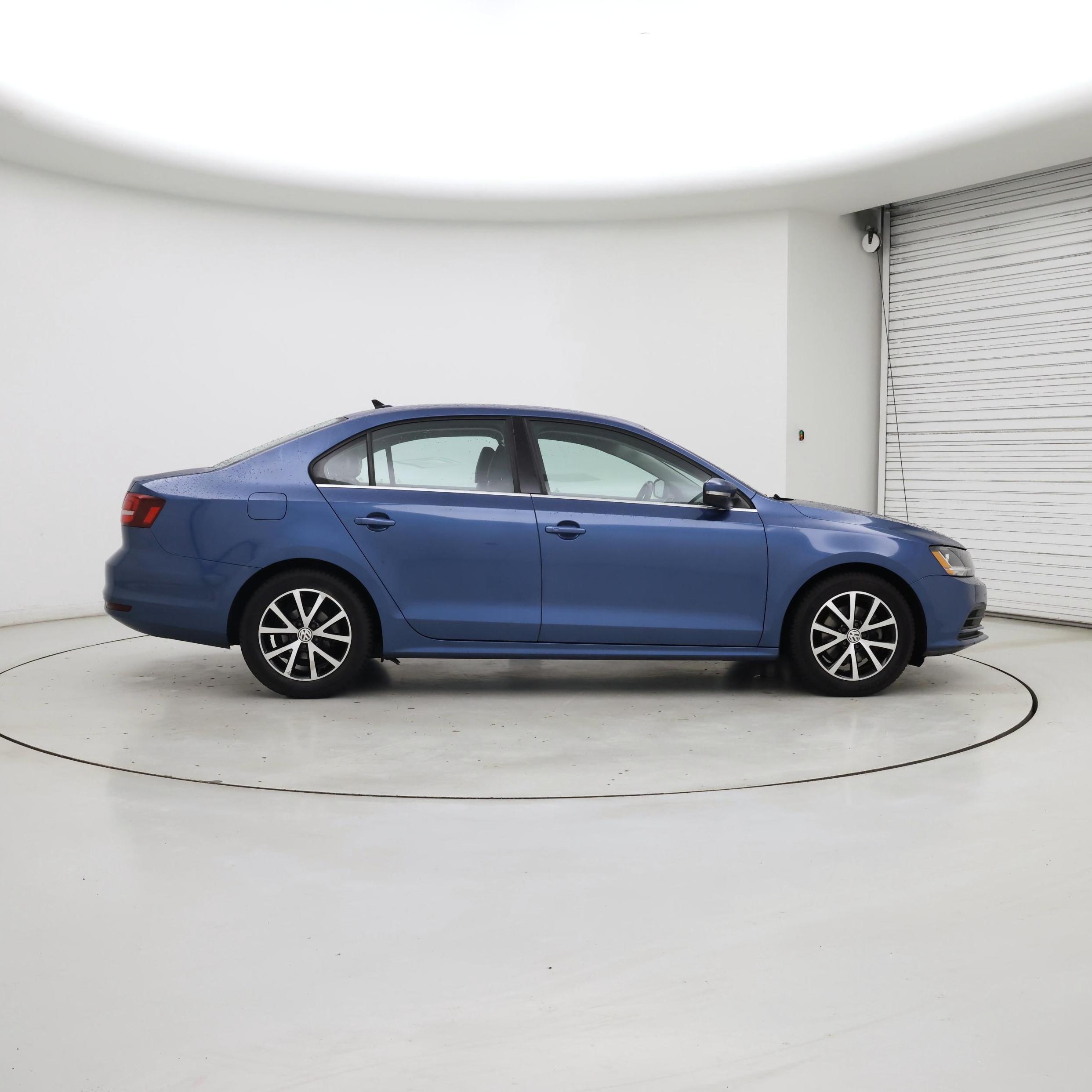 Thumbnail: 2017 Volkswagen Jetta - 7