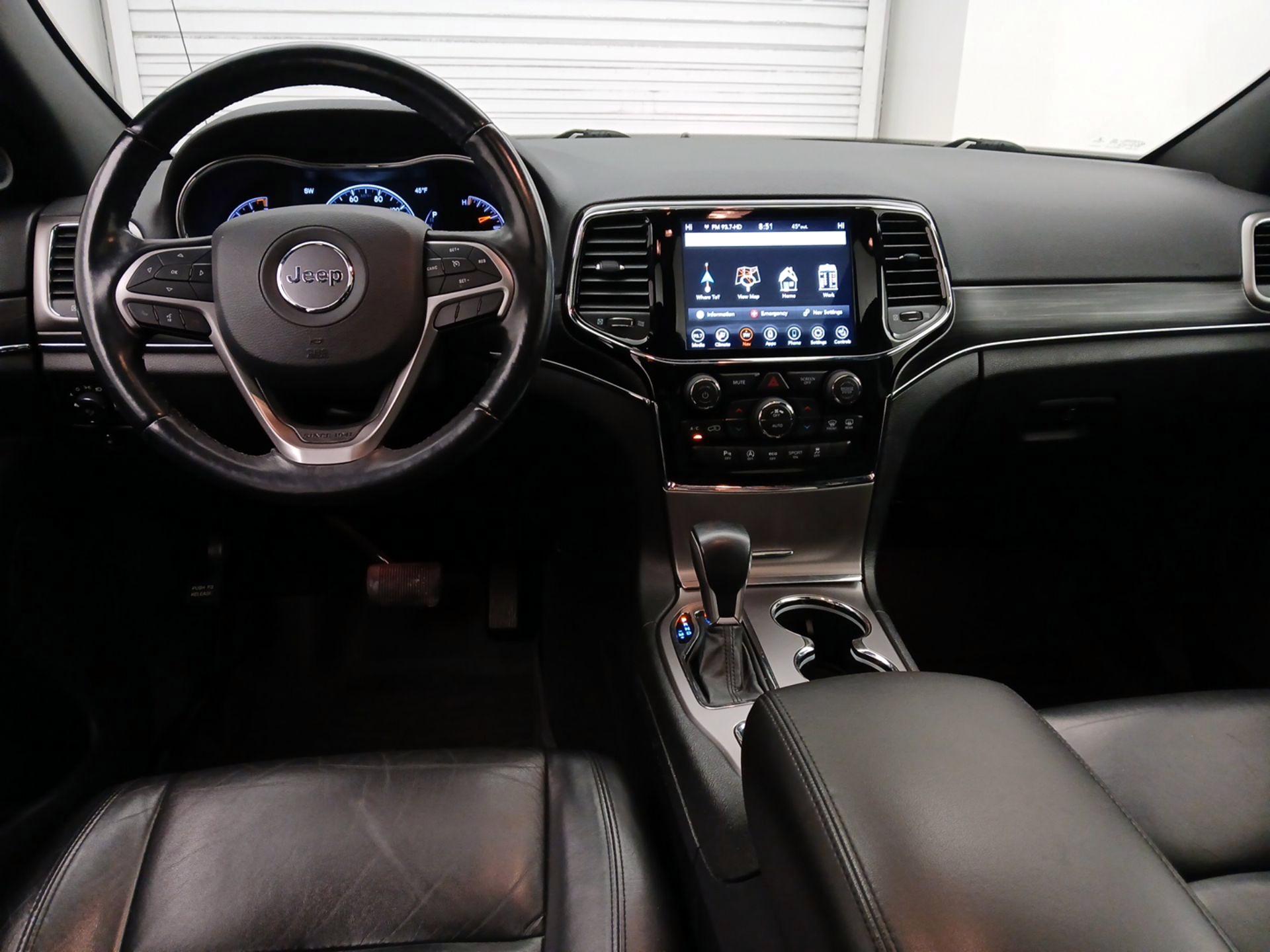 Thumbnail: 2020 Jeep Grand Cherokee - 9