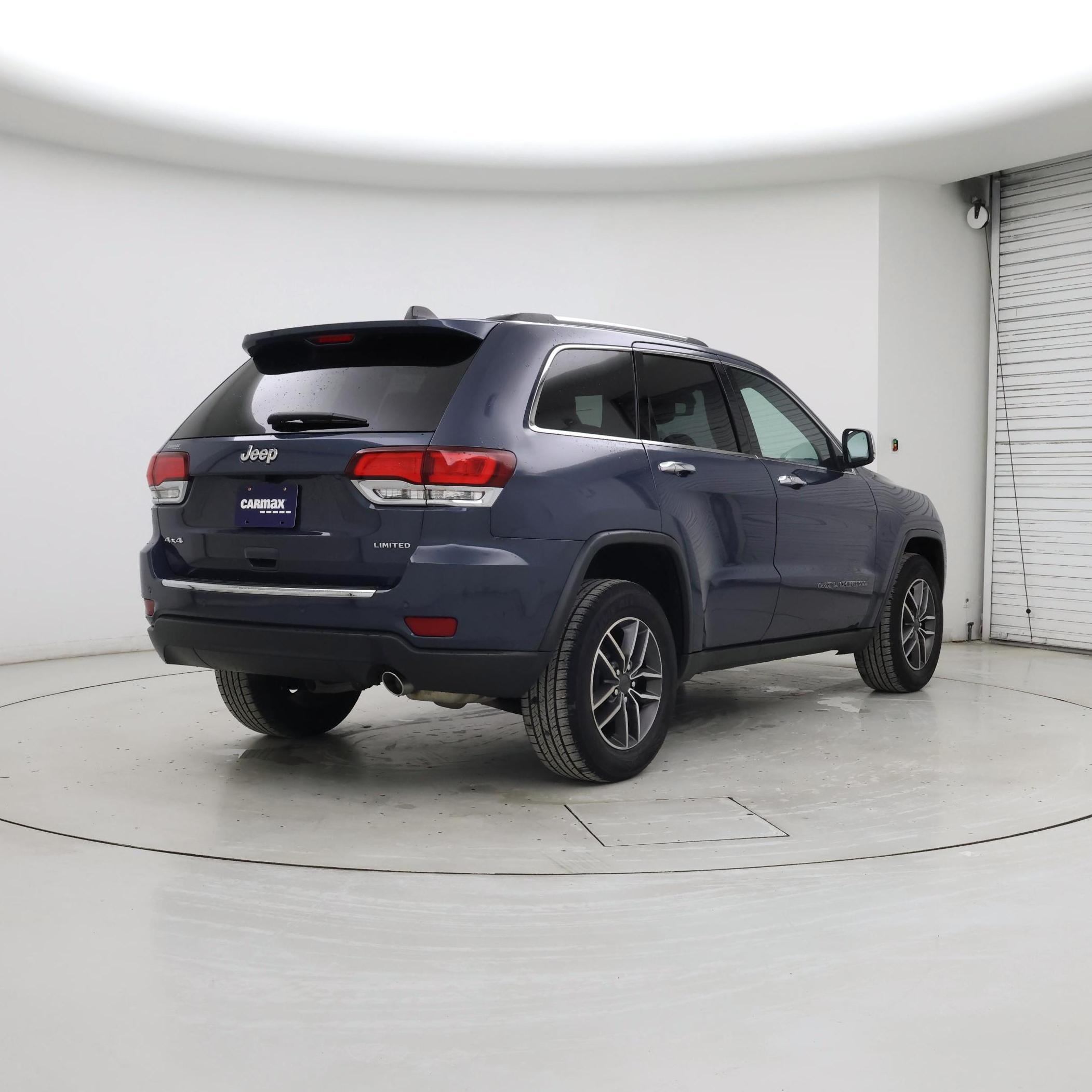 Thumbnail: 2020 Jeep Grand Cherokee - 8