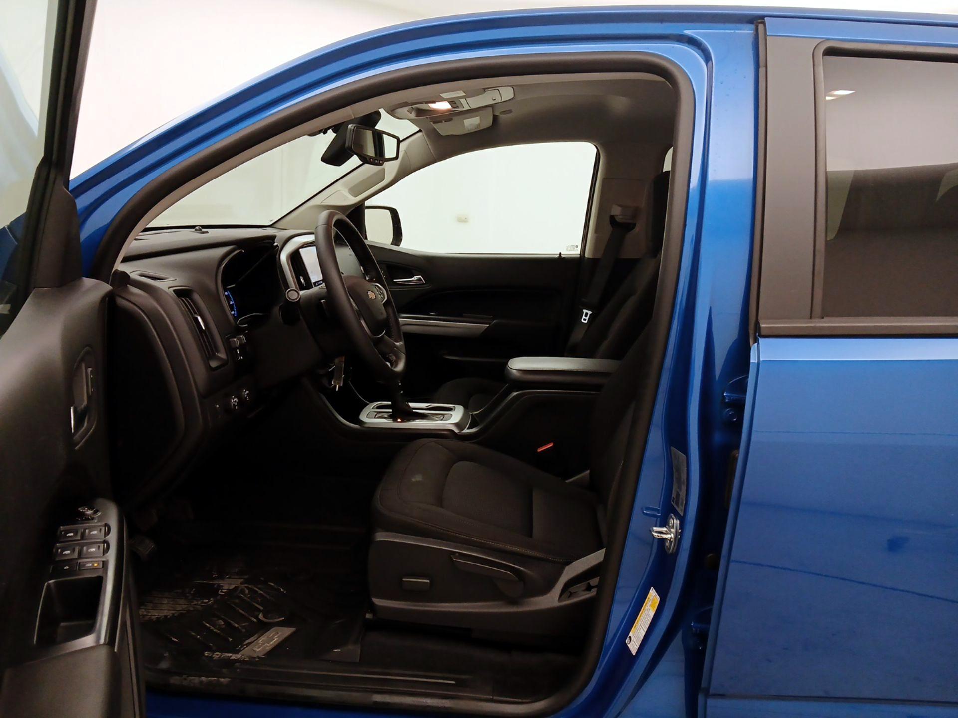 Thumbnail: 2021 Chevrolet Colorado - 11