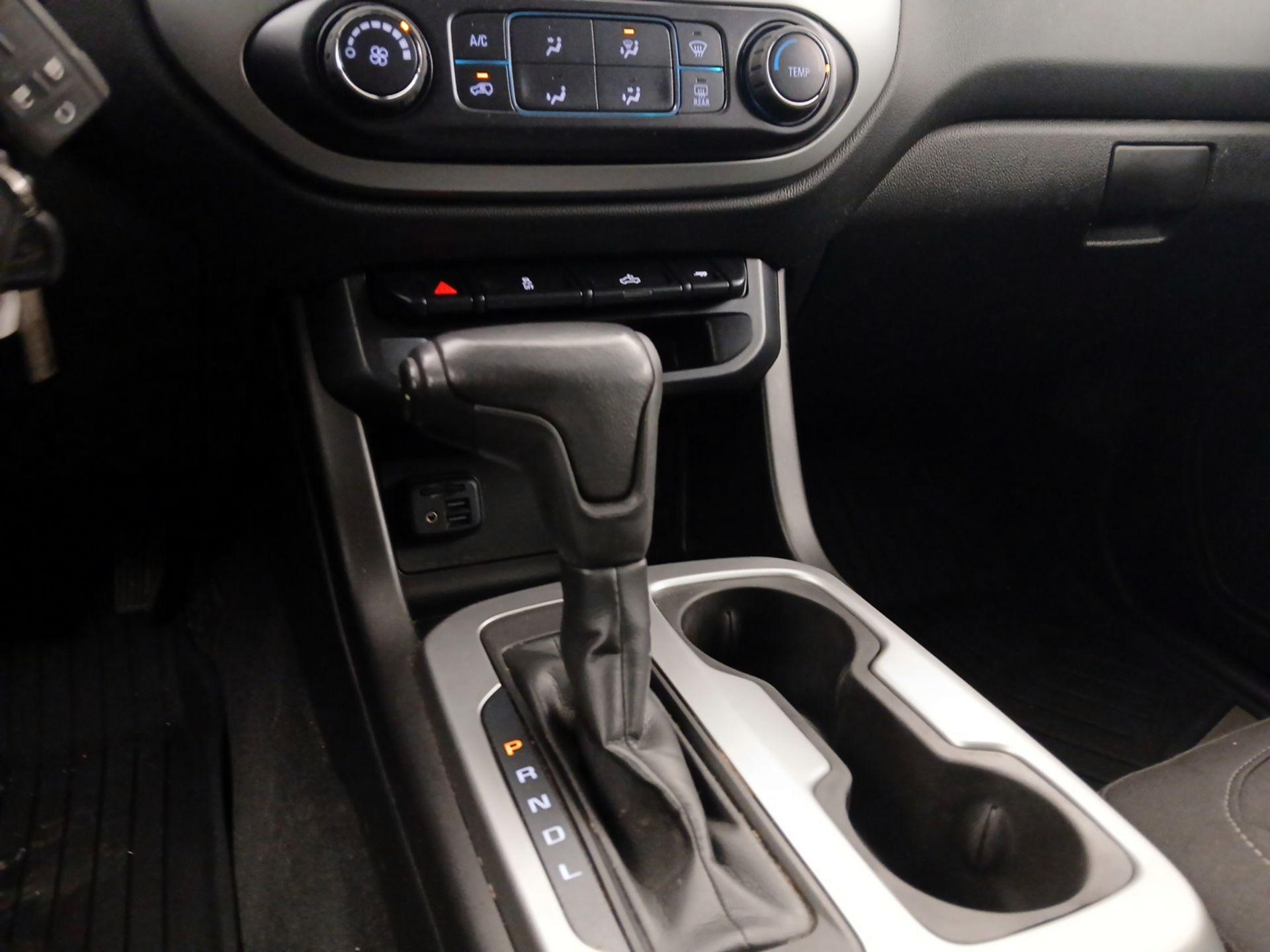 Thumbnail: 2021 Chevrolet Colorado - 19