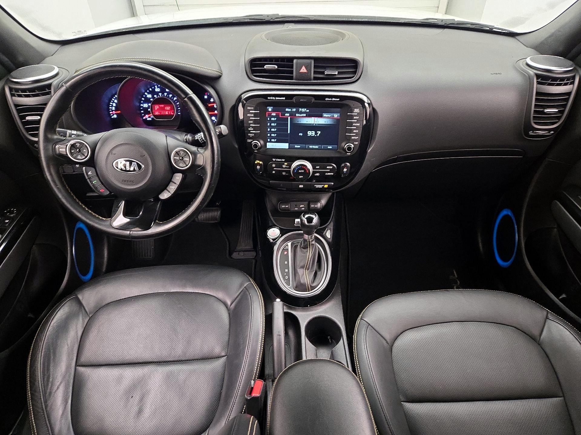 Thumbnail: 2015 Kia Soul - 9