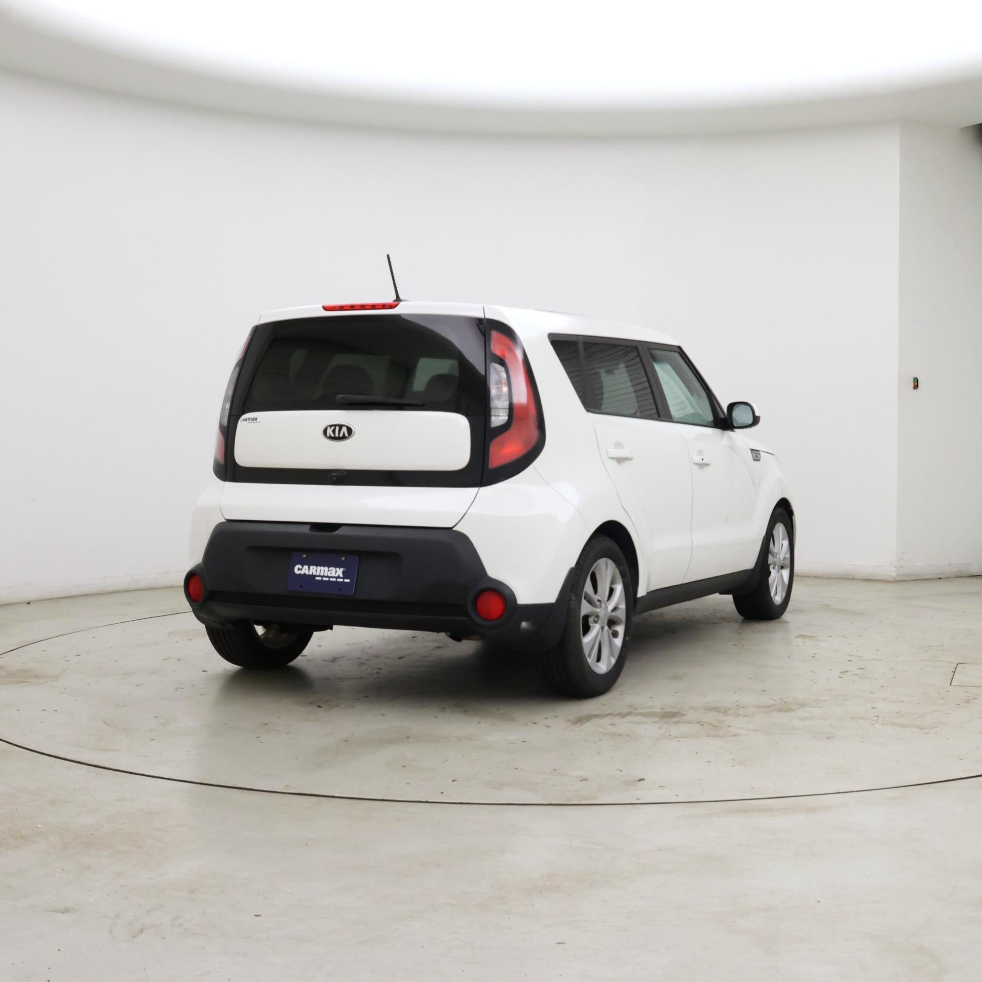 Thumbnail: 2015 Kia Soul - 8