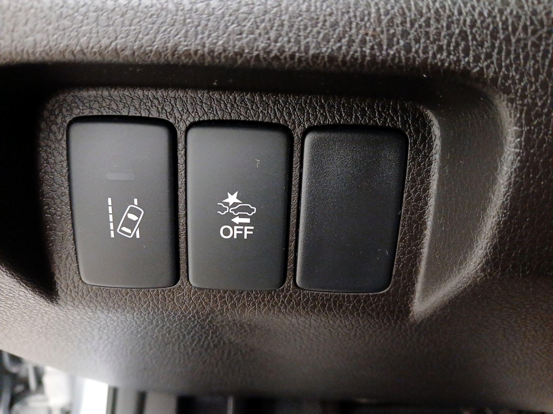 Thumbnail: 2018 Acura ILX - 13