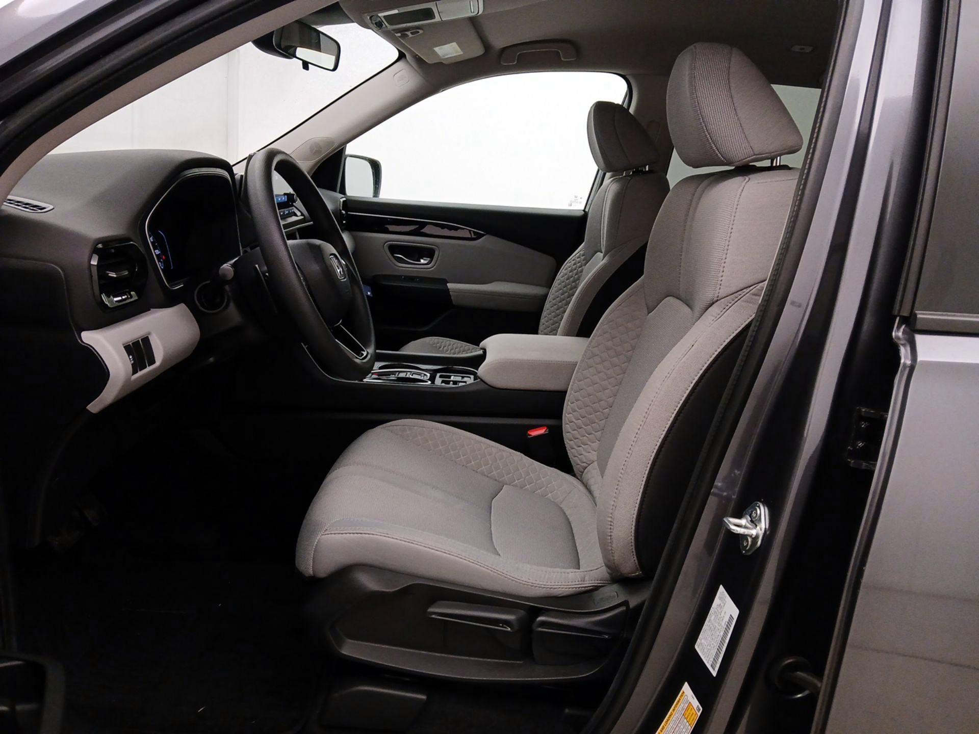 Thumbnail: 2024 Honda Pilot - 11