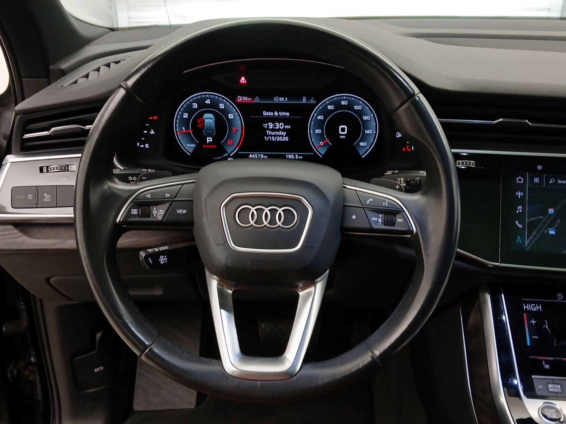 Thumbnail: 2021 Audi Q7 - 10