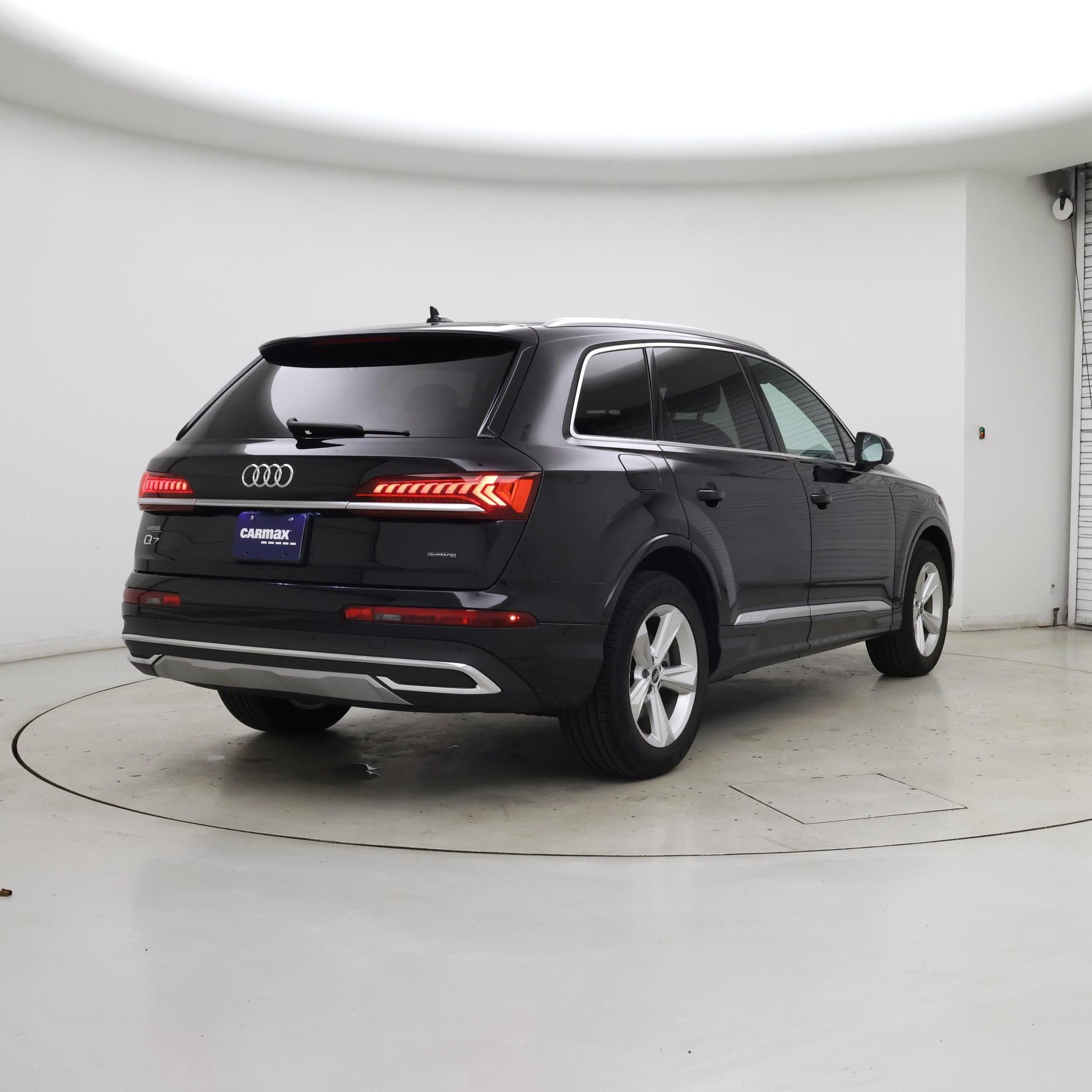 Thumbnail: 2021 Audi Q7 - 8