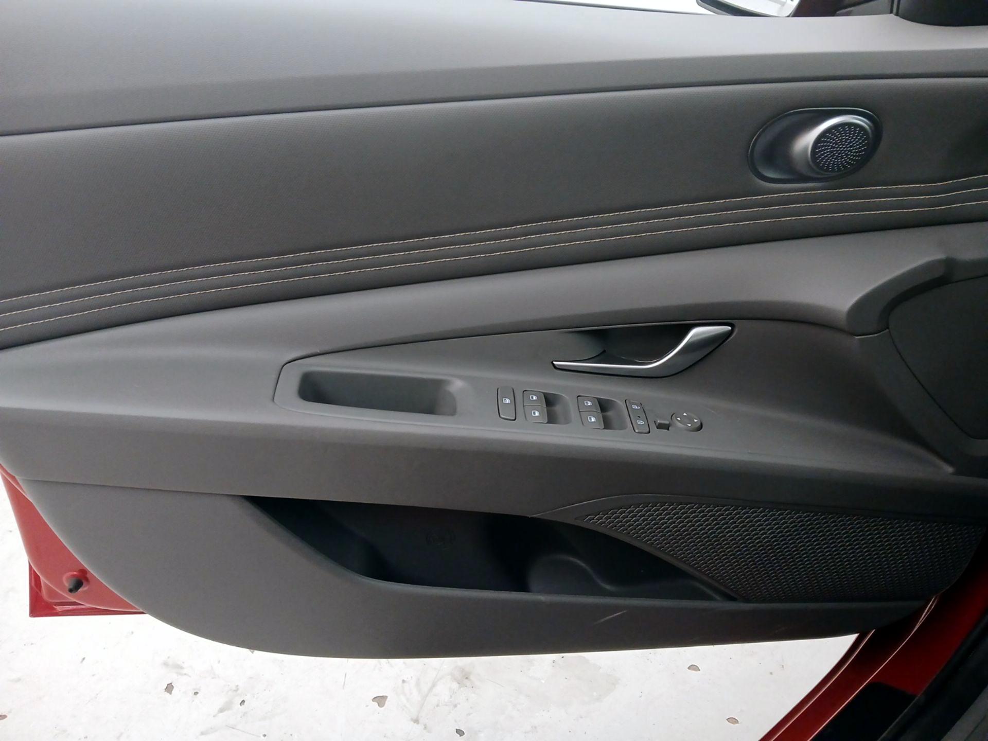 Thumbnail: 2023 Hyundai Elantra - 12