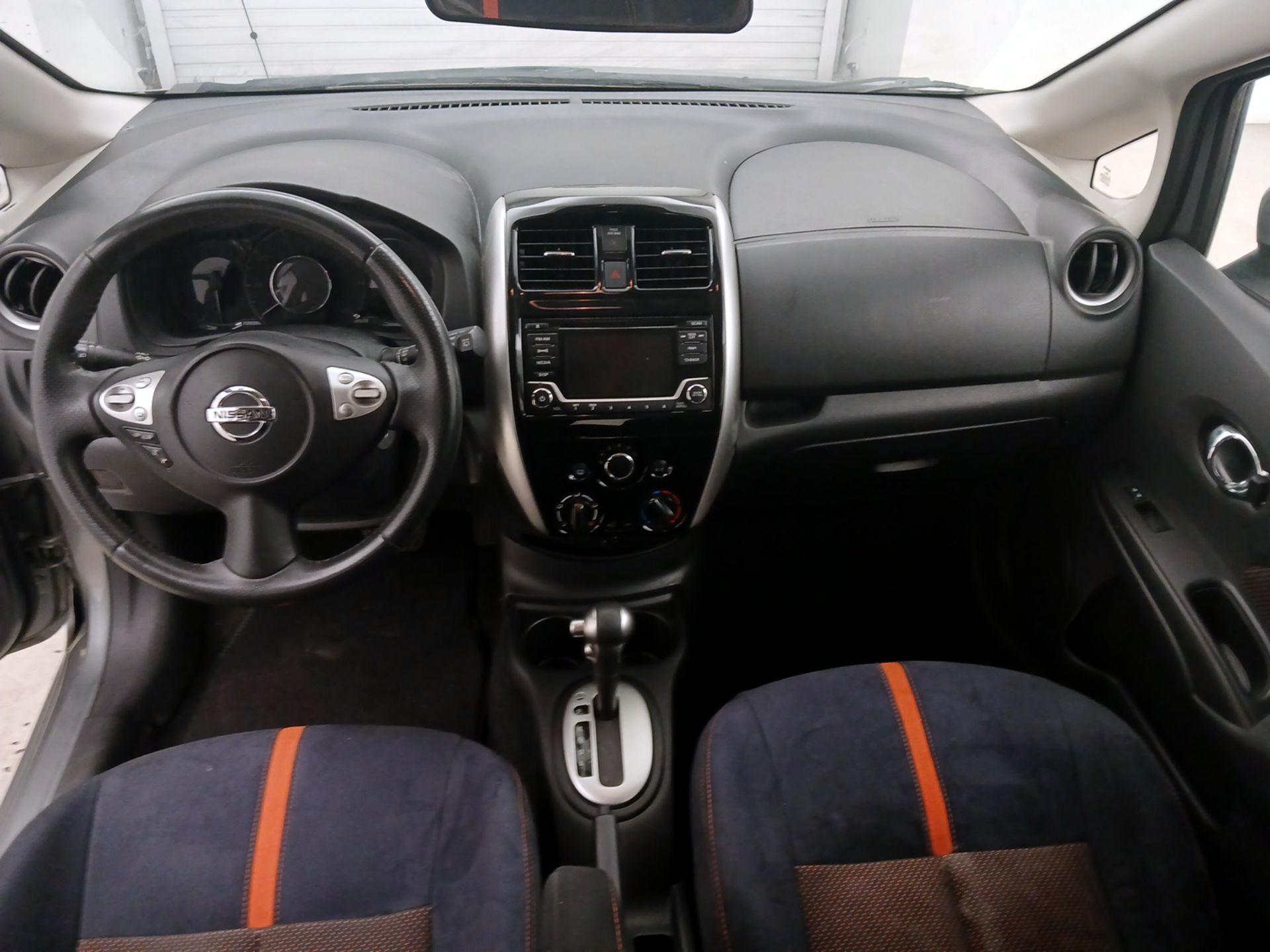 Thumbnail: 2015 Nissan Versa Note - 9