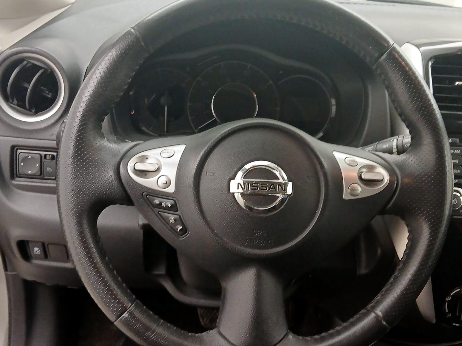 Thumbnail: 2015 Nissan Versa Note - 10