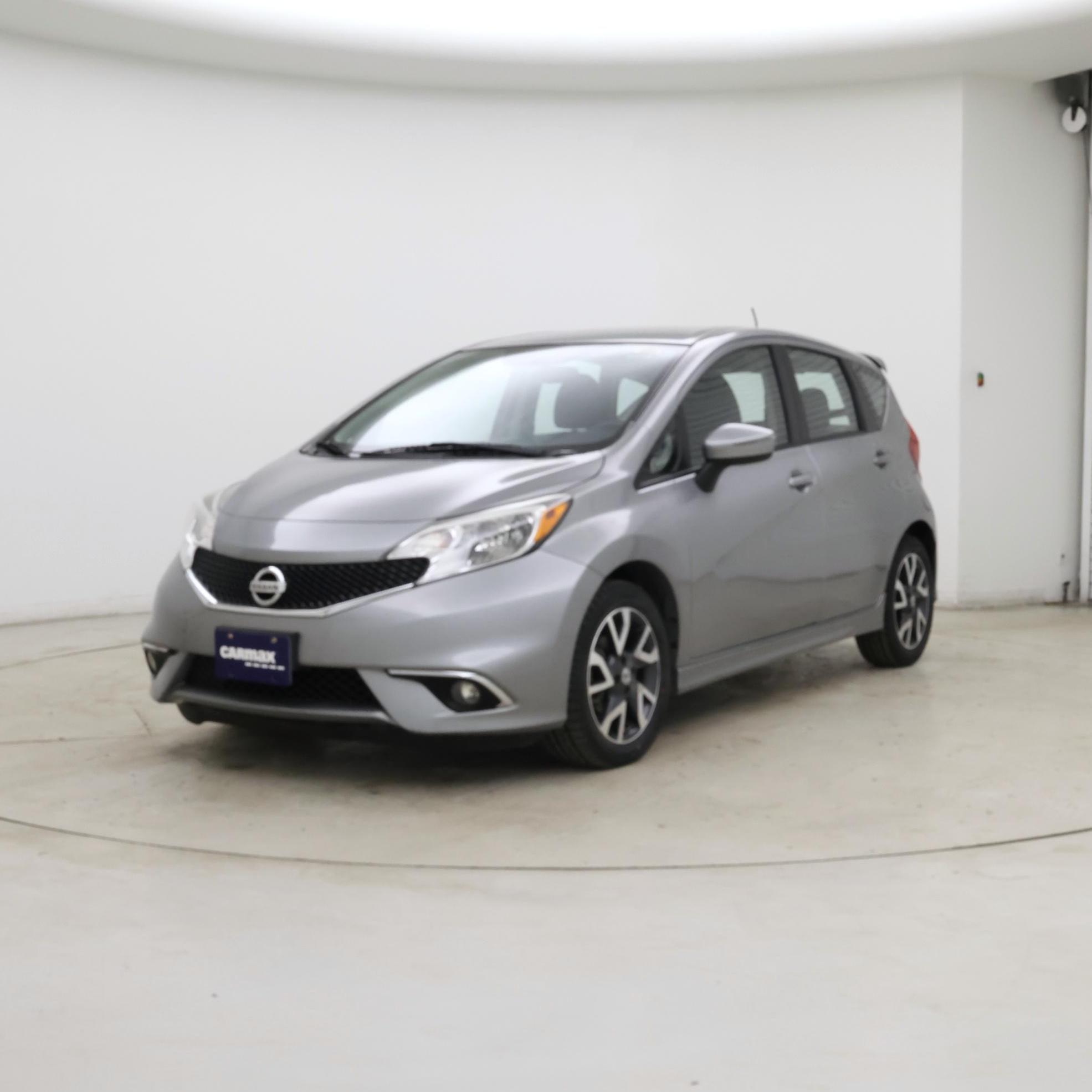 Thumbnail: 2015 Nissan Versa Note - 4
